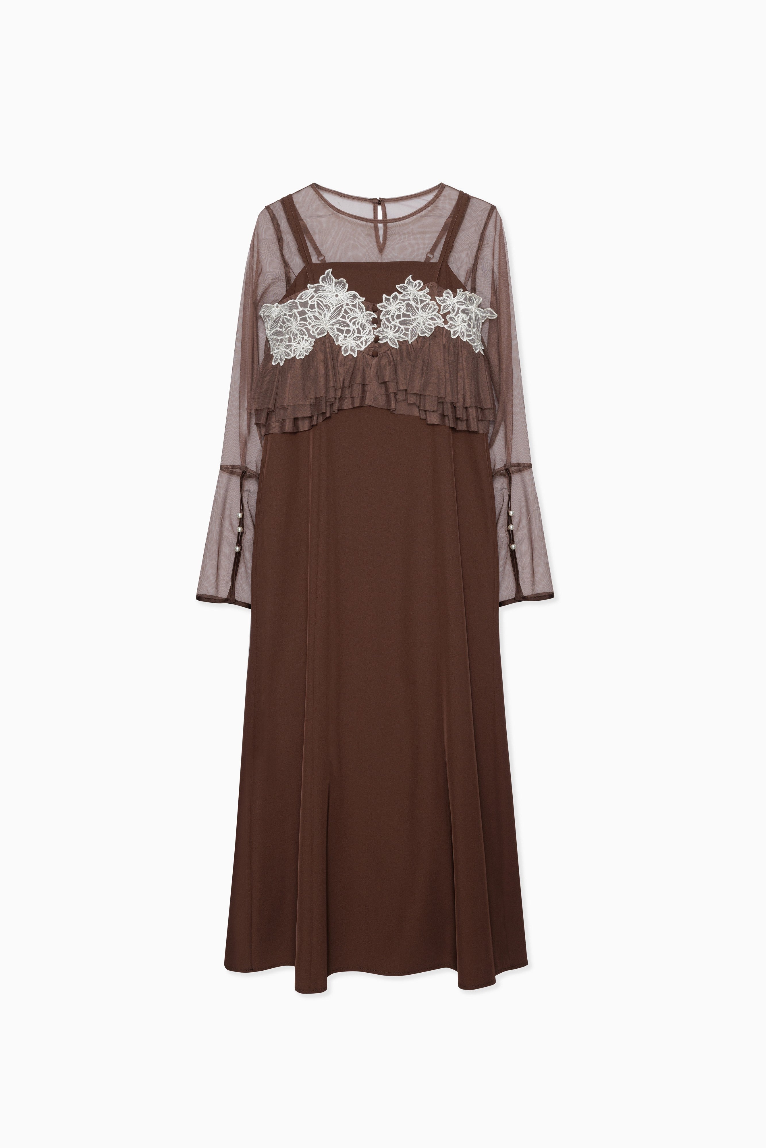 1015 Petal embroidery dress