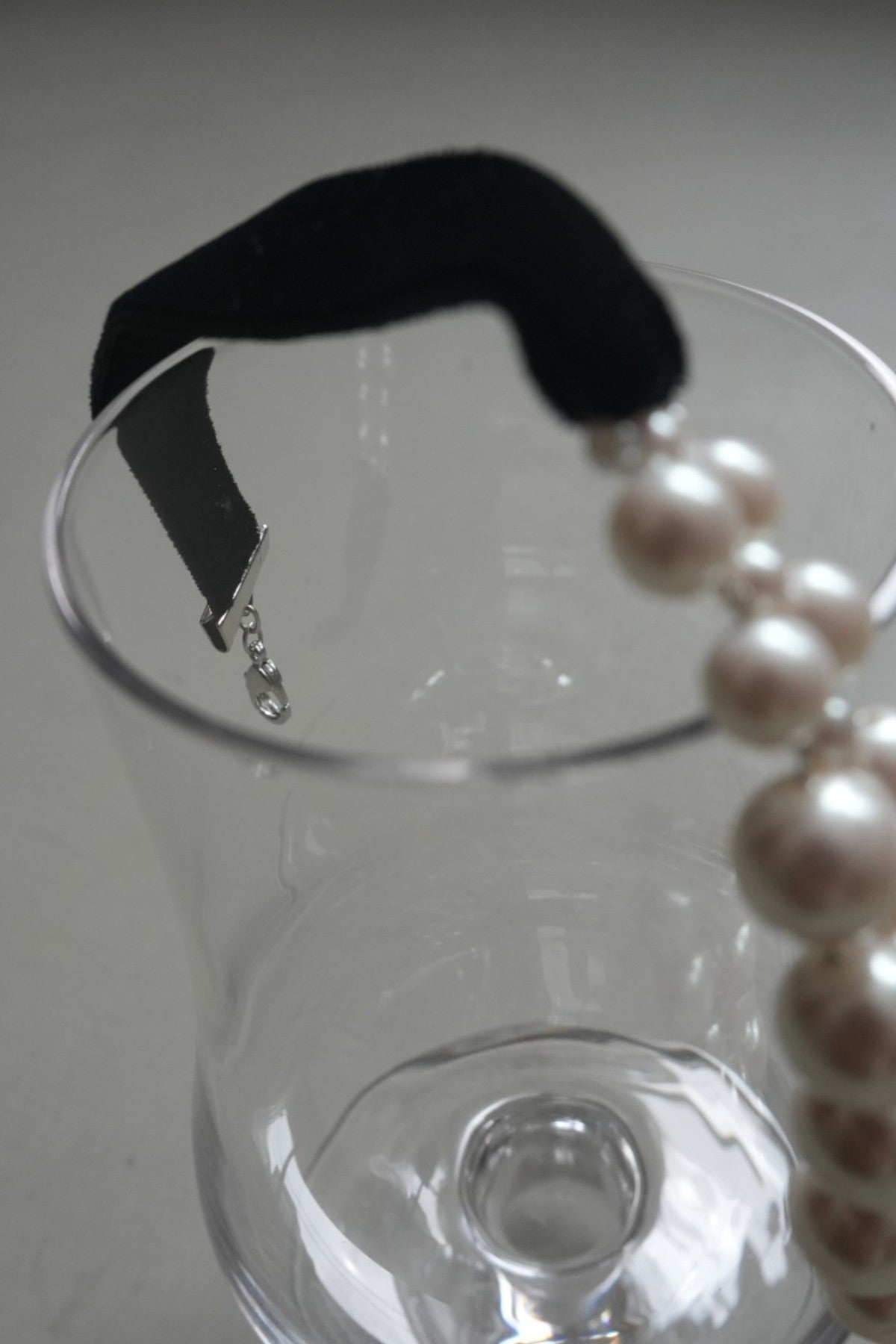 1083 Pearl Braid Choker