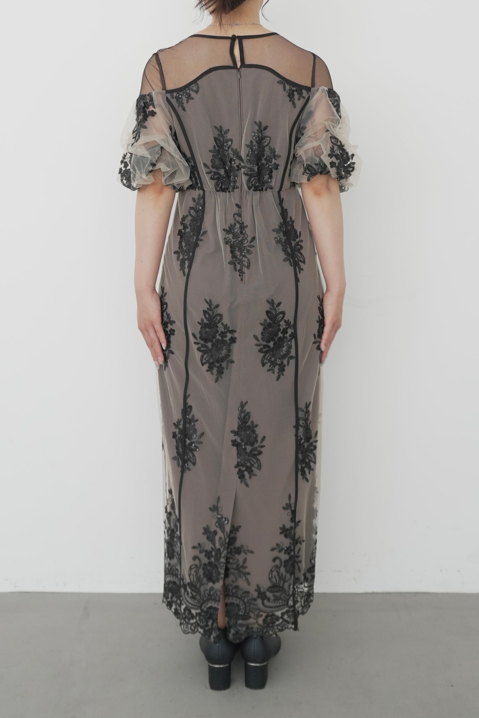 model:159cm size:M color:ベージュ
