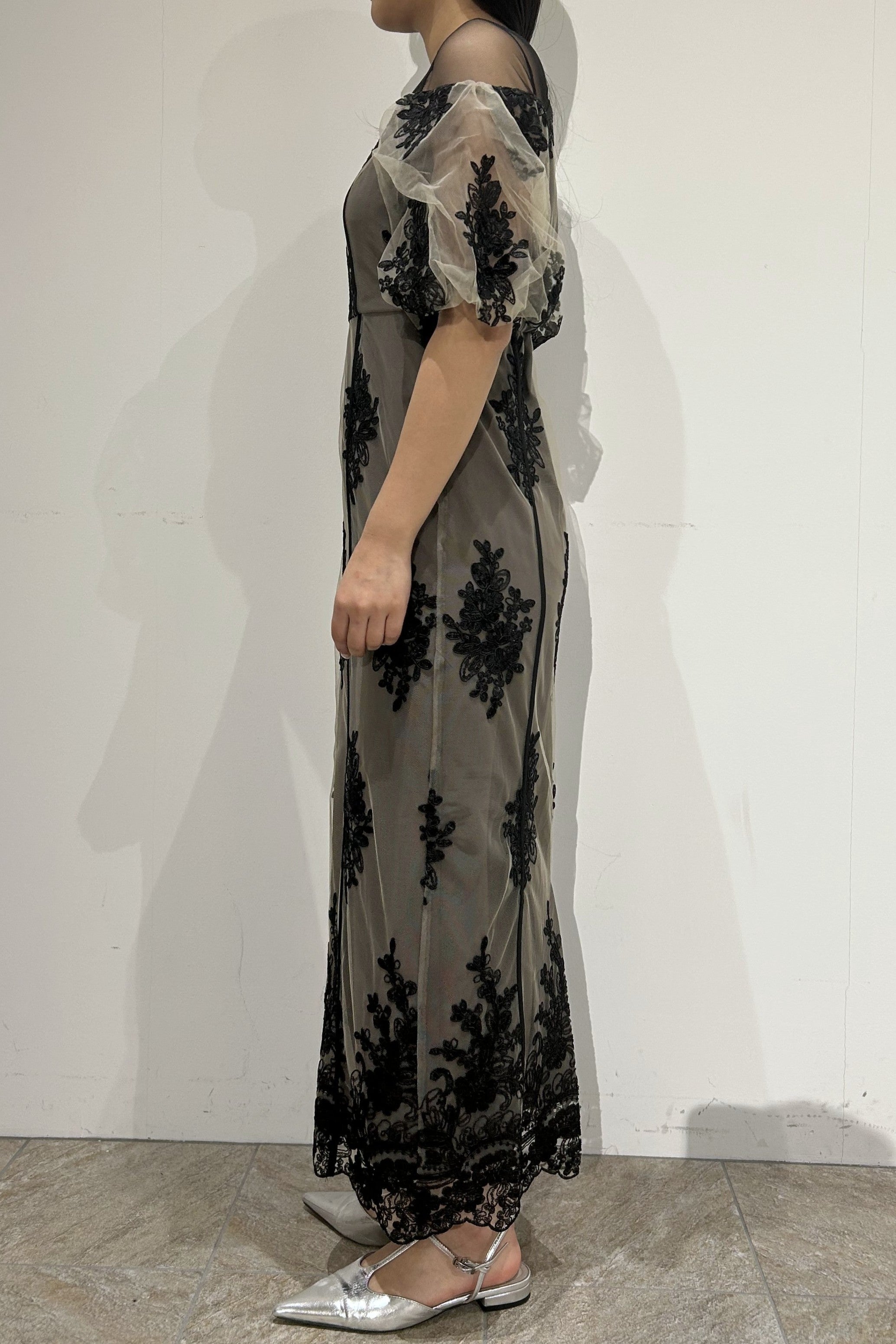 et.UNiVER │1044 Embroidered sheer dress – et.UNiVER │ 公式