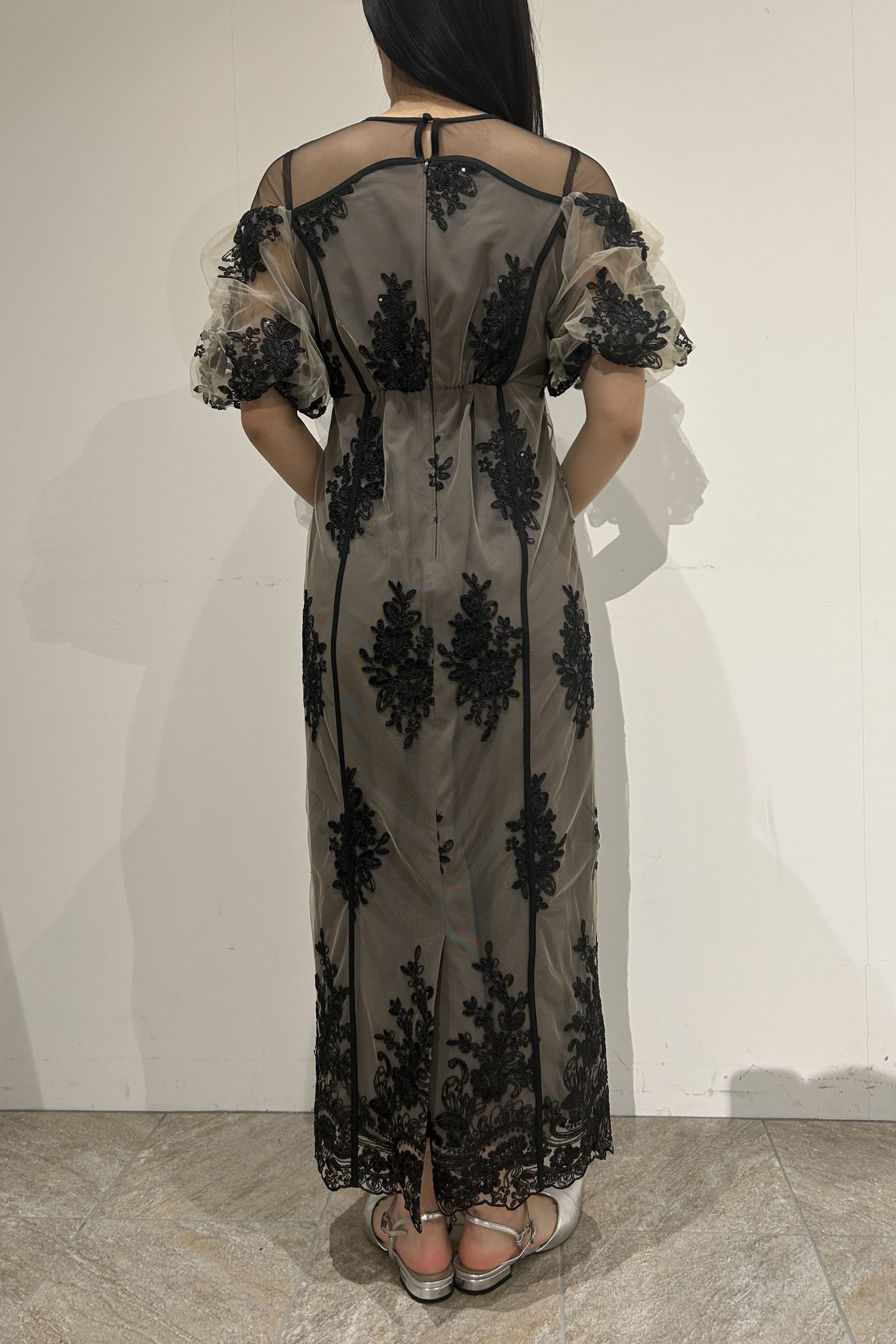 et.UNiVER │1044 Embroidered sheer dress – et.UNiVER │ 公式