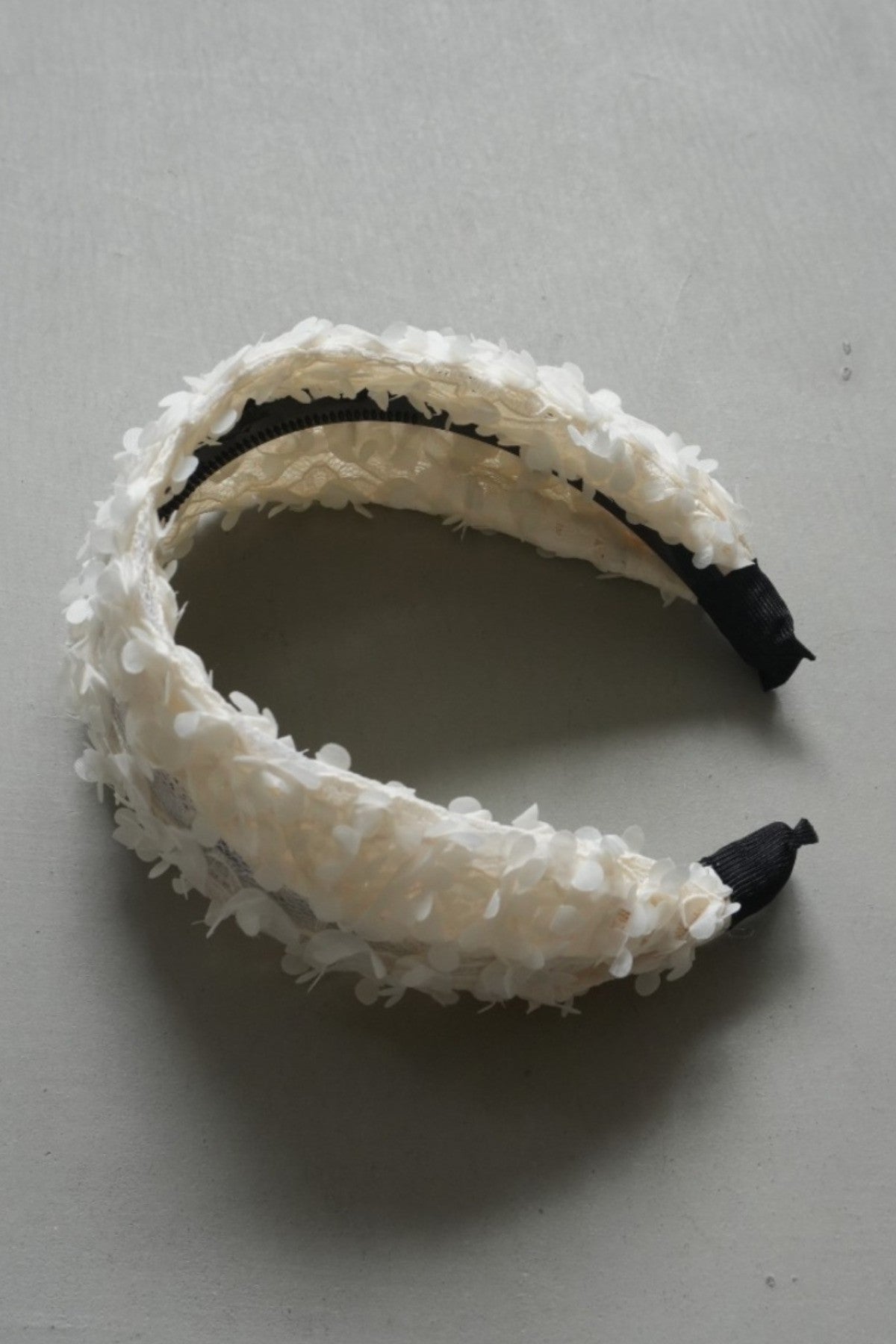 1075 Sheer petal head band