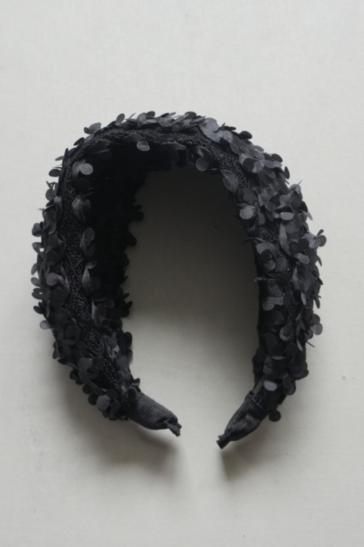 1075 Sheer petal head band