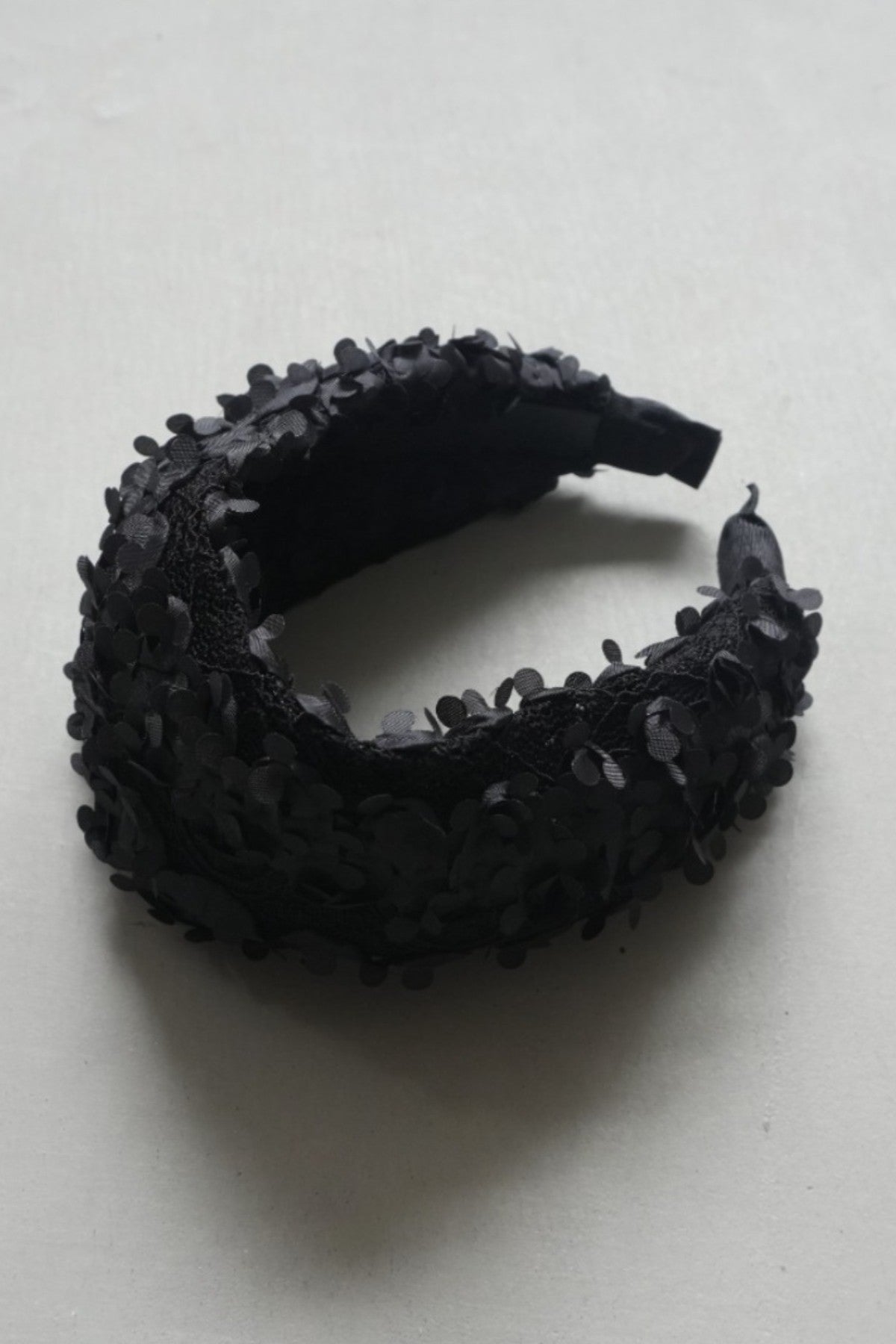1075 Sheer petal head band