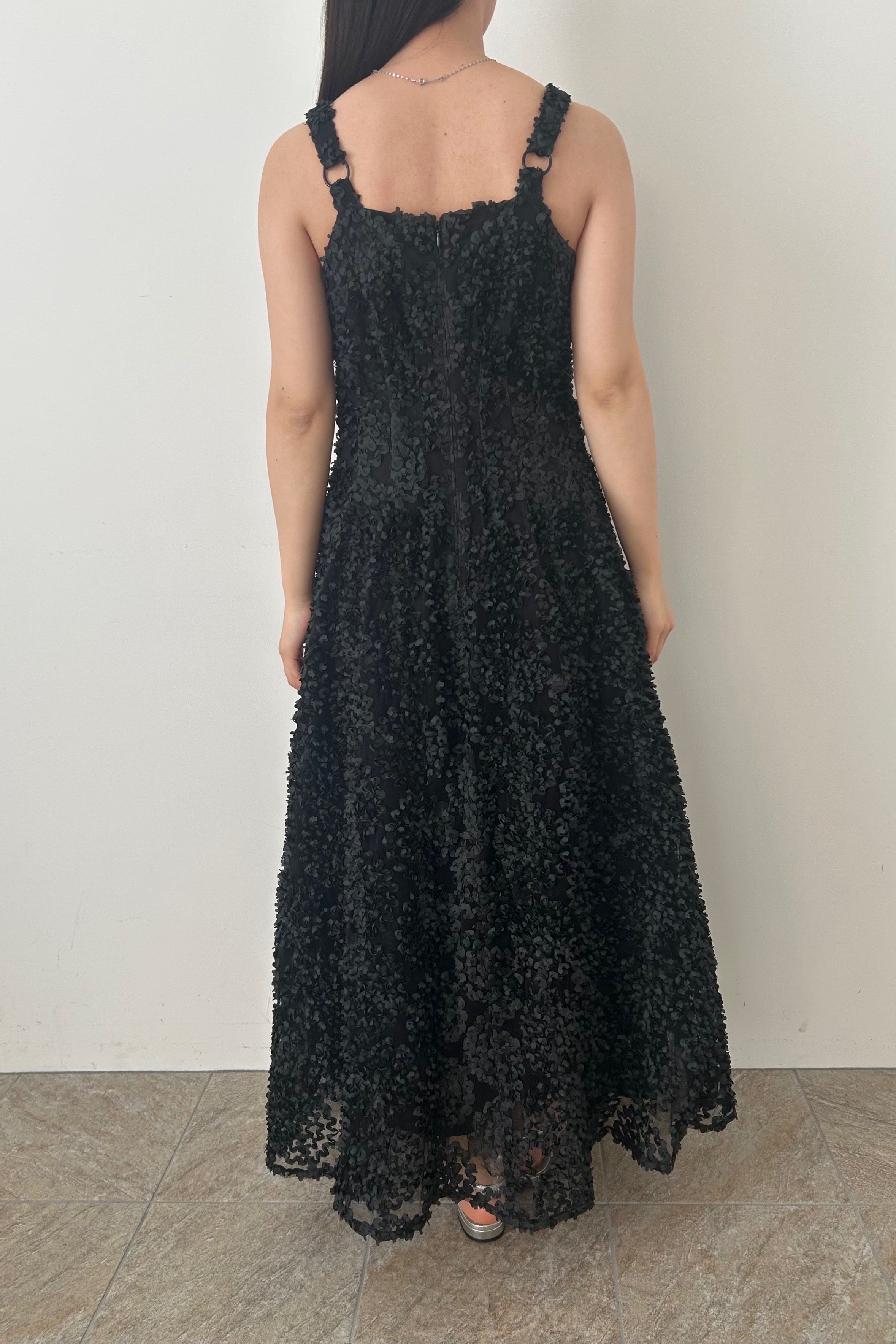 1056 Bloom noir dress