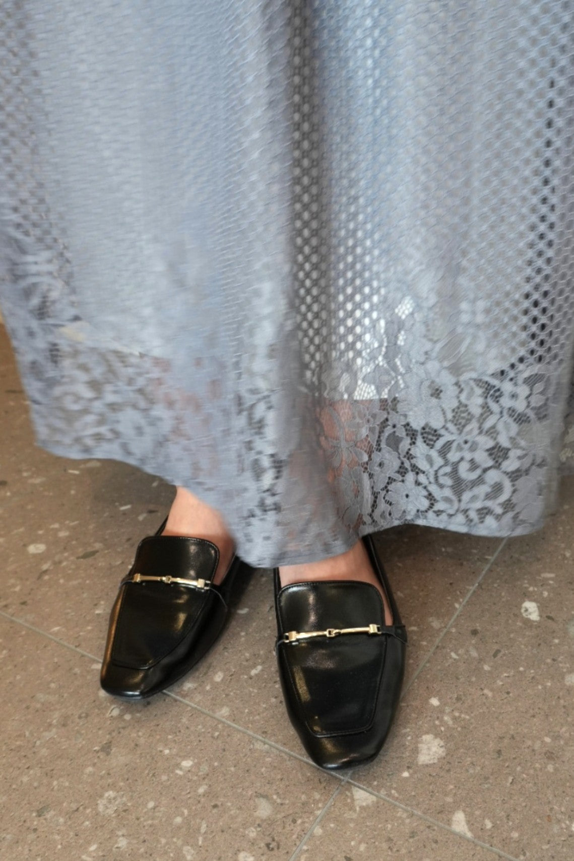 1102 Square Loafers