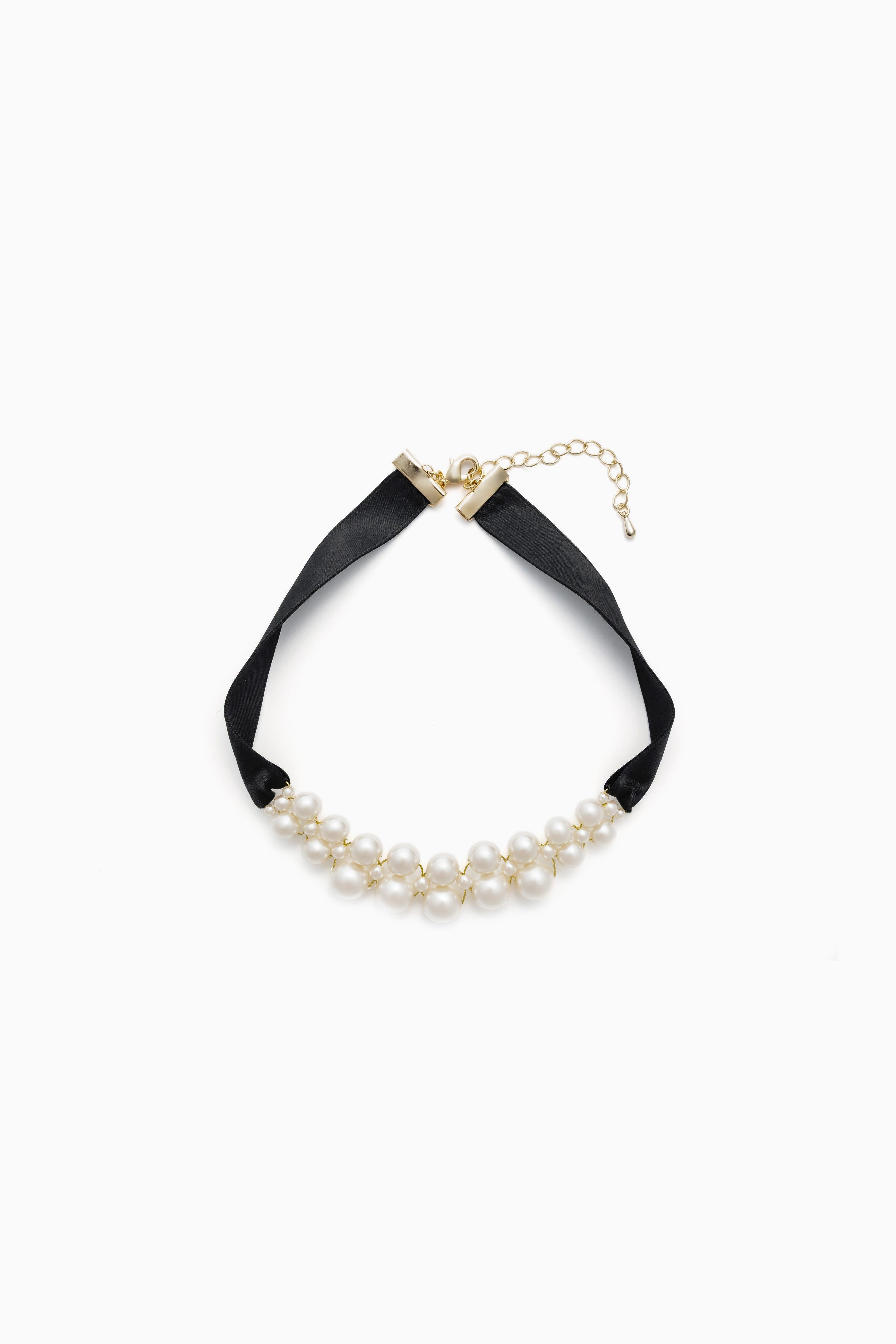 1083 Pearl Braid Choker