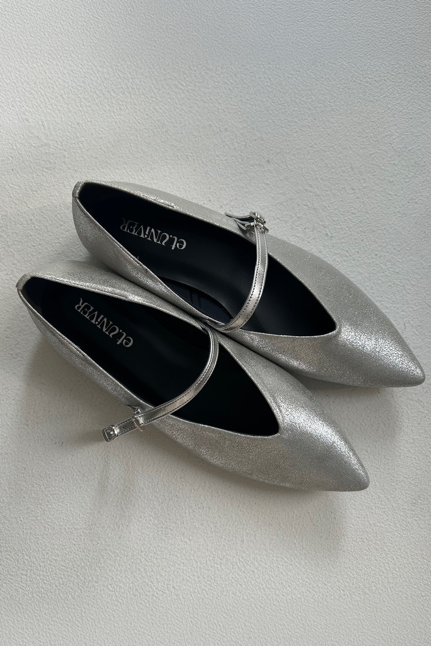 1101 Single Strap Pointed Flats