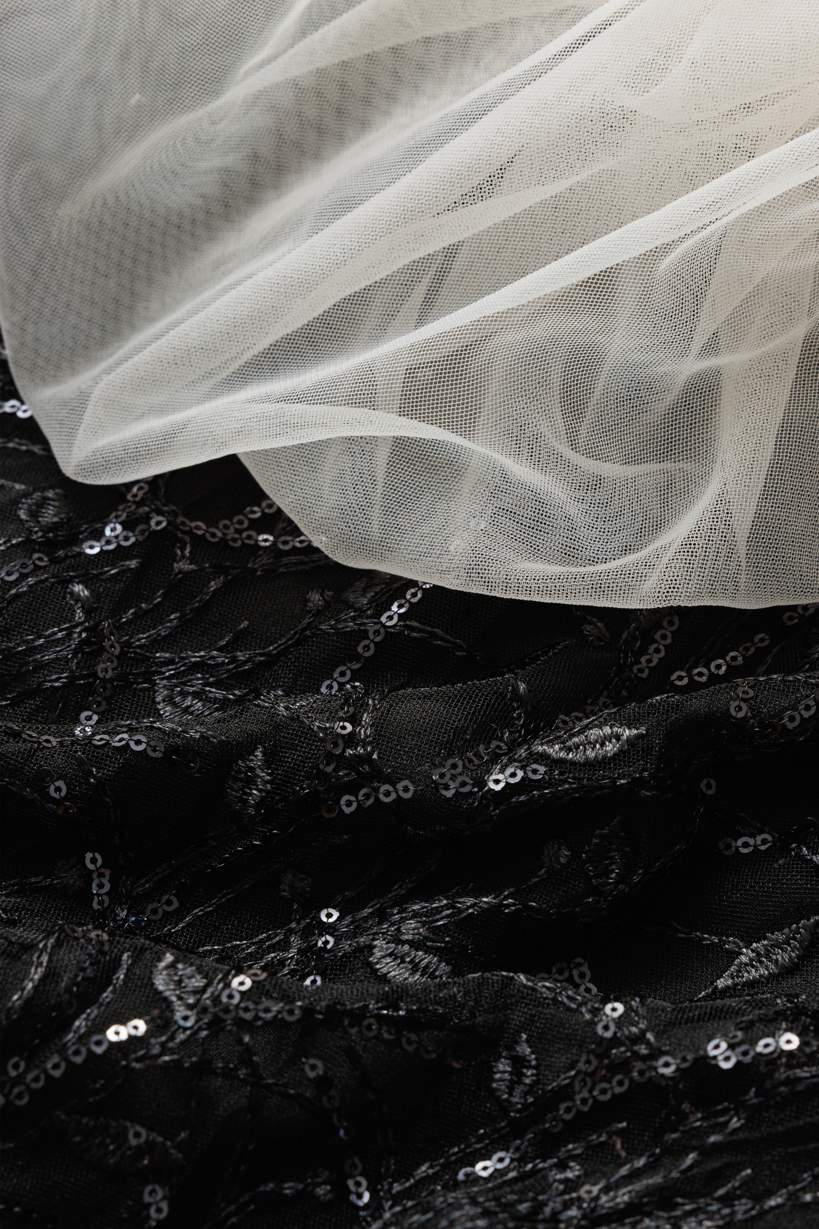 1105 Noir glitter dress