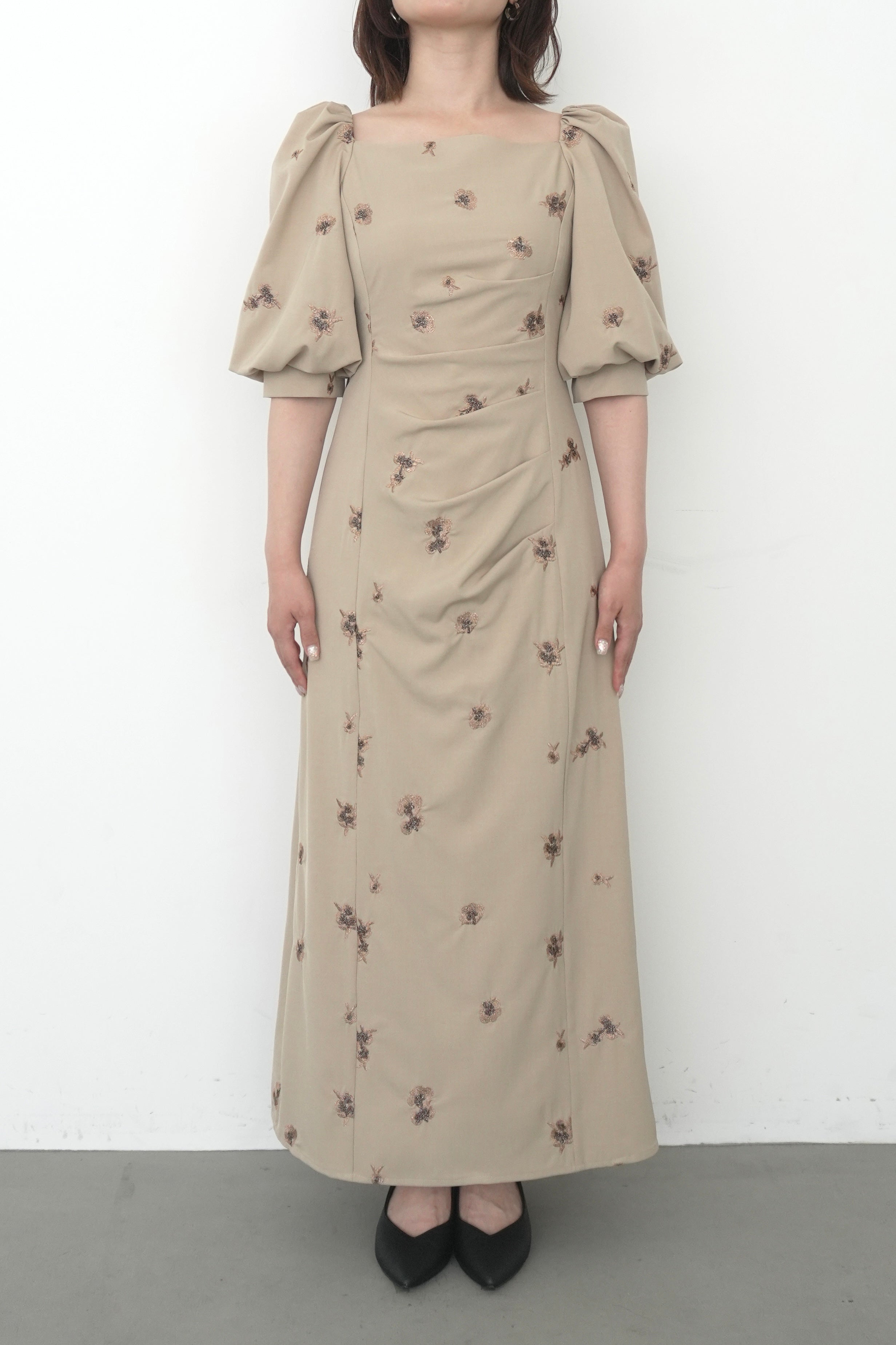153cm/骨格ストレート　Sサイズ/ベージュ着用 ヒール5.2cm
