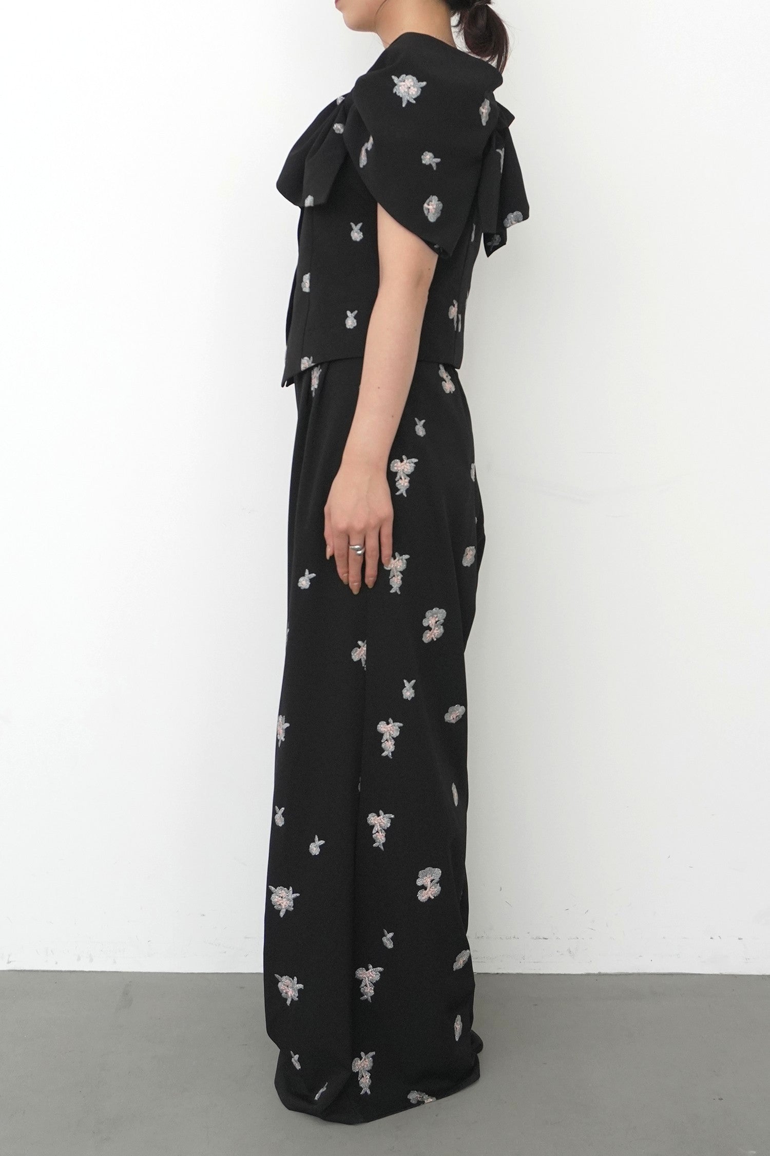 model:159cm size:L color:ブラック