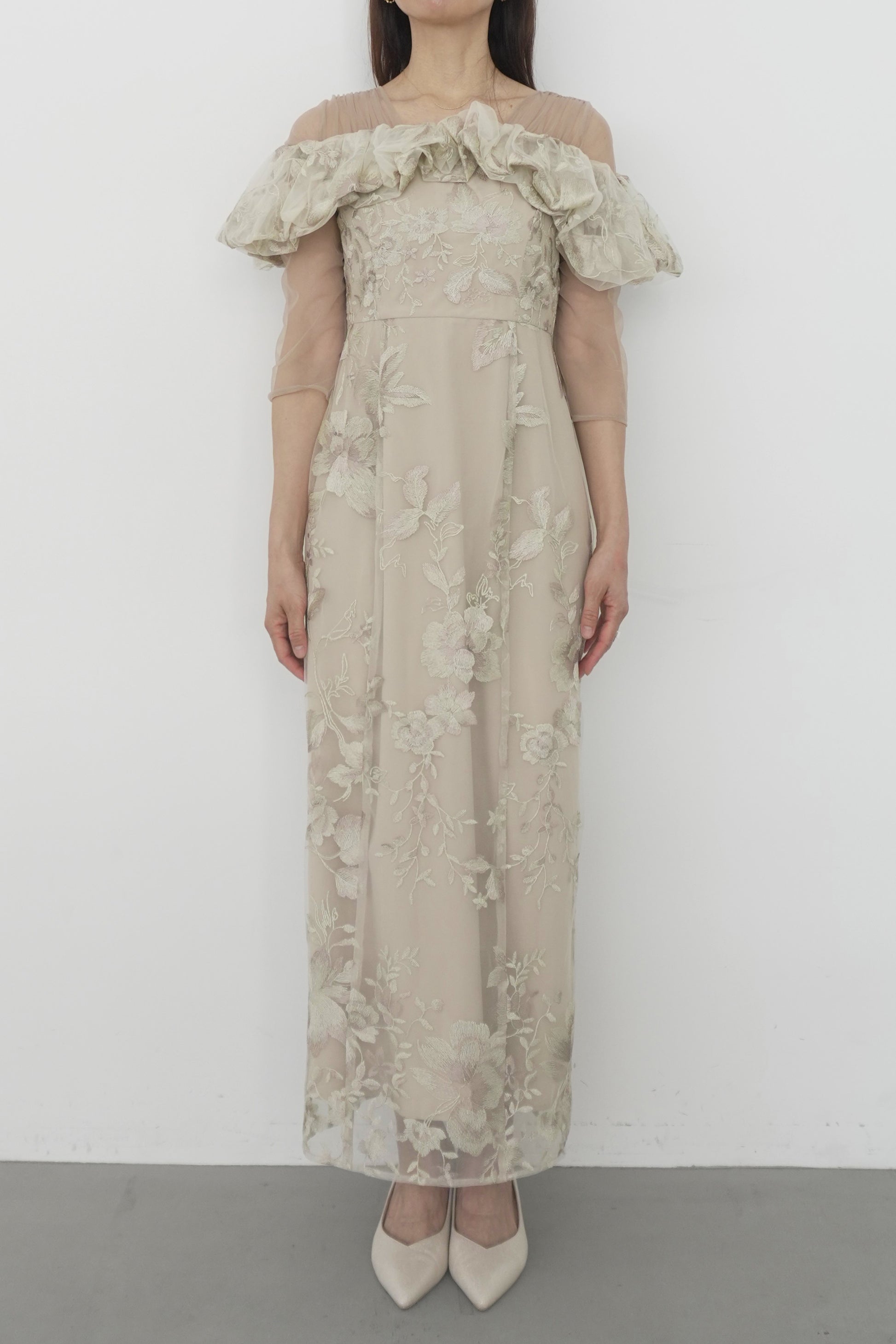 model:164cm size:L color:ベージュ