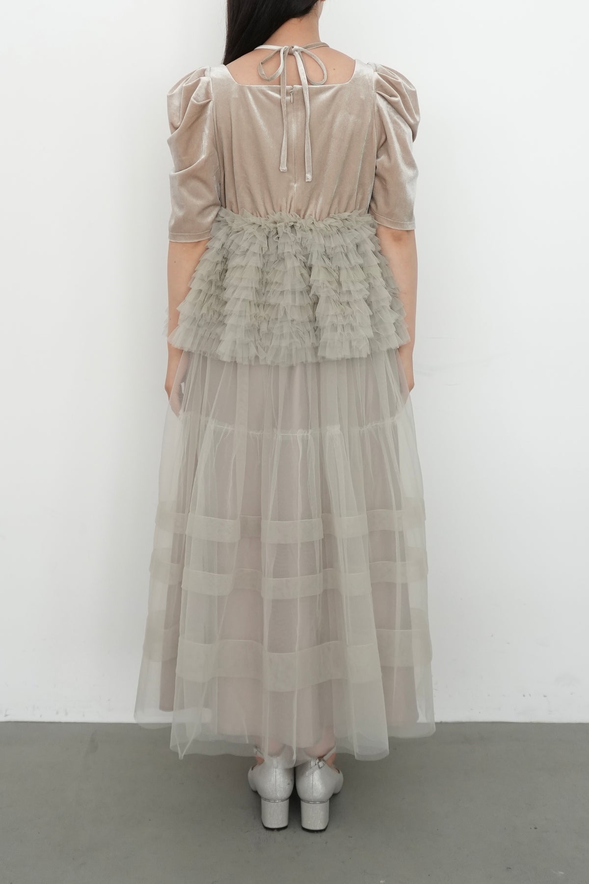 model:159cm size:L color:ベージュ