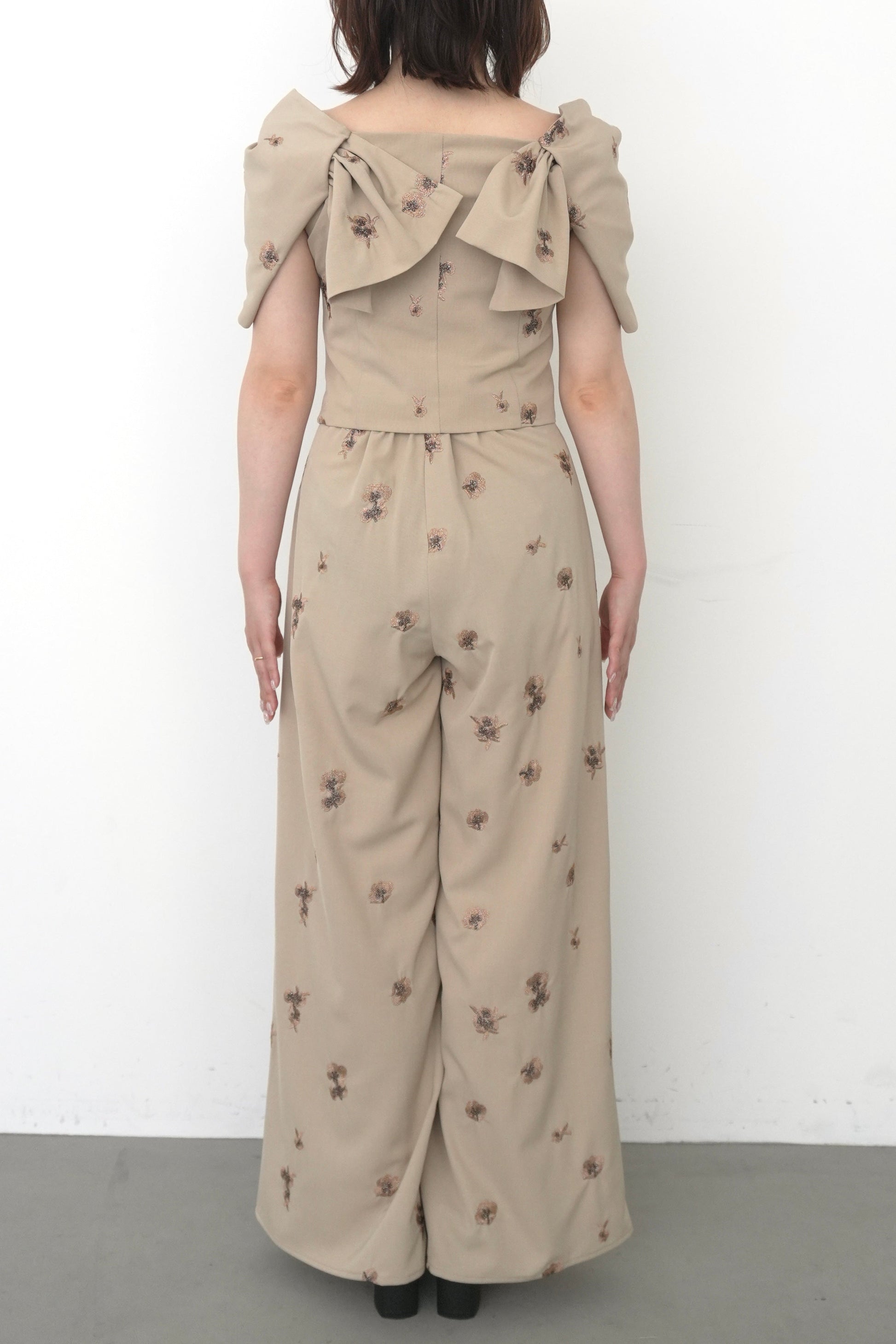 model:153cm size:S color:ベージュ