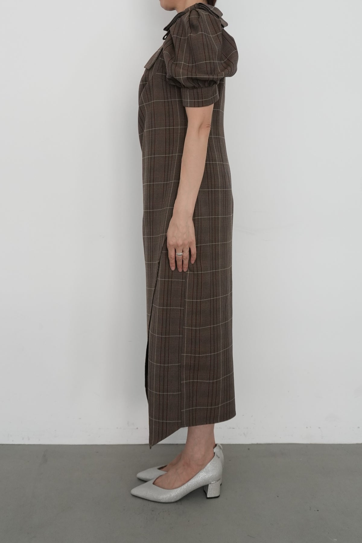 model:164cm size:M color:ブラウン