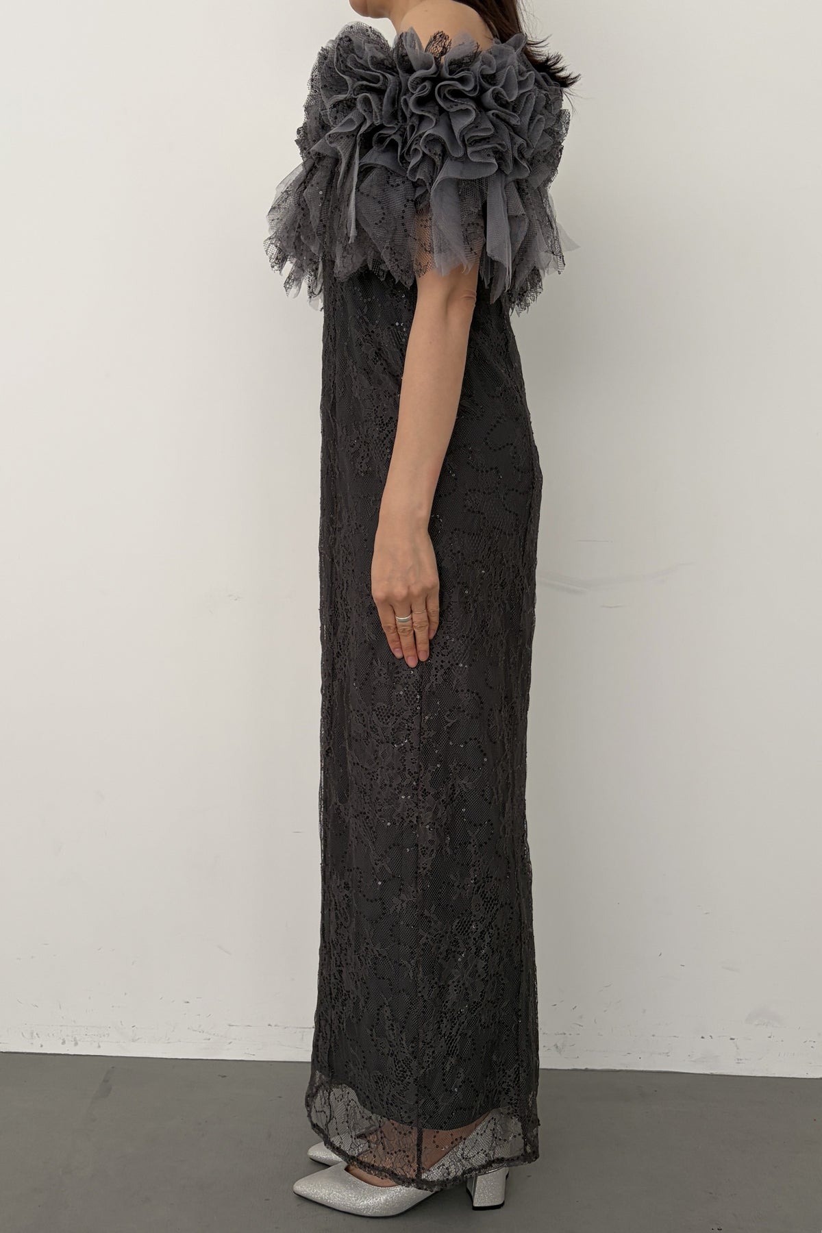 model:164cm size:M color:チャコール
