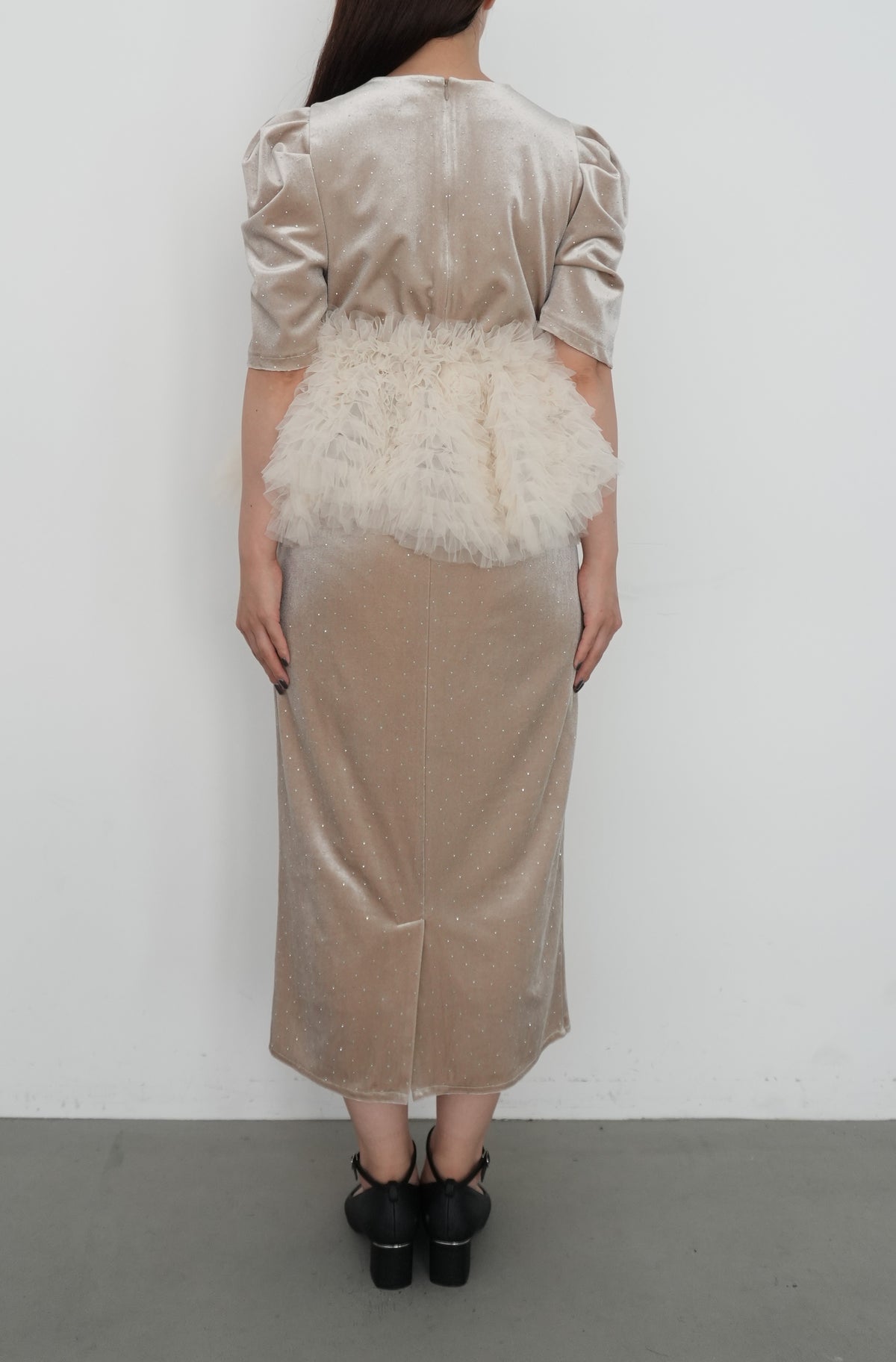 model:159cm size:S color:ベージュ