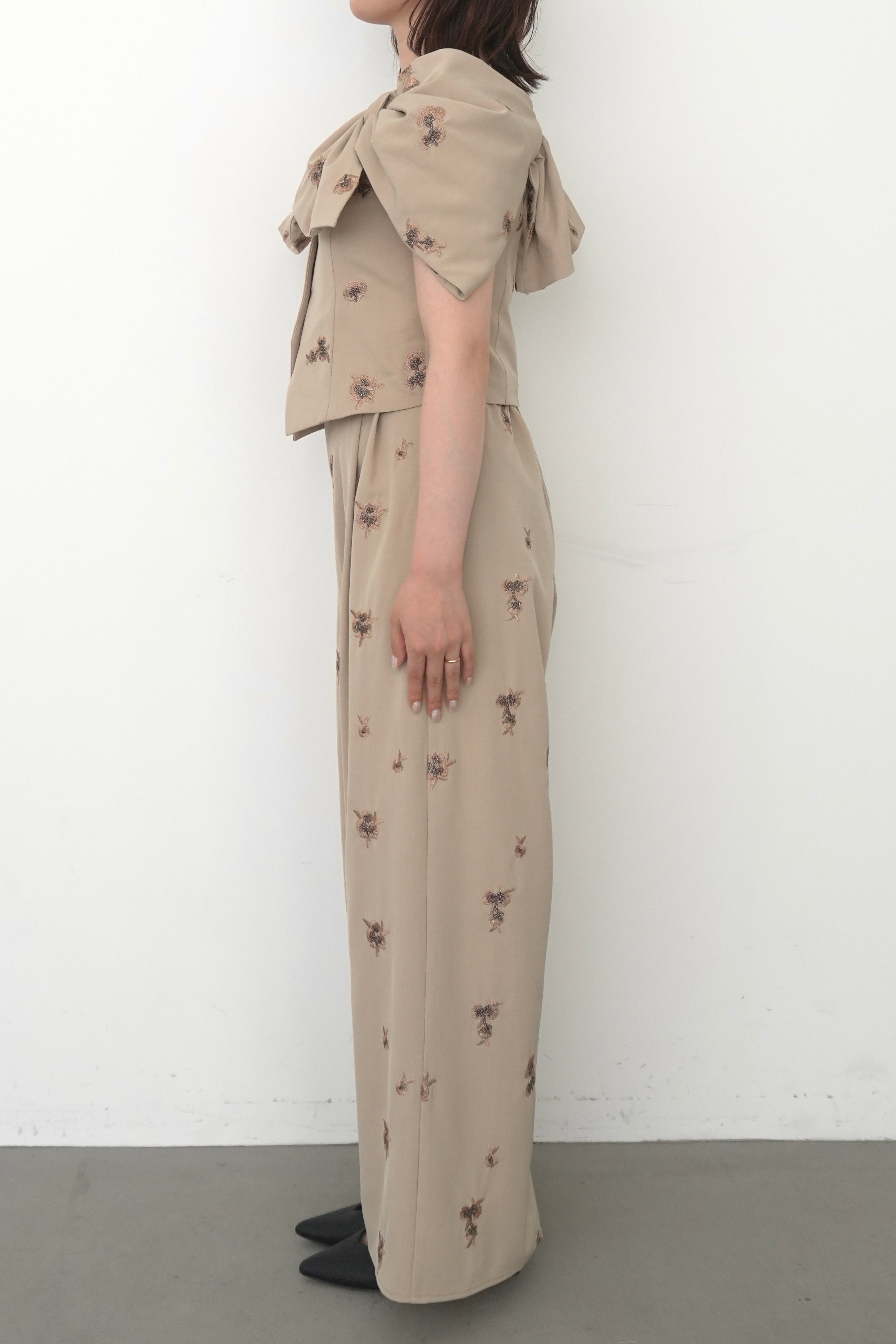 model:153cm size:S color:ベージュ