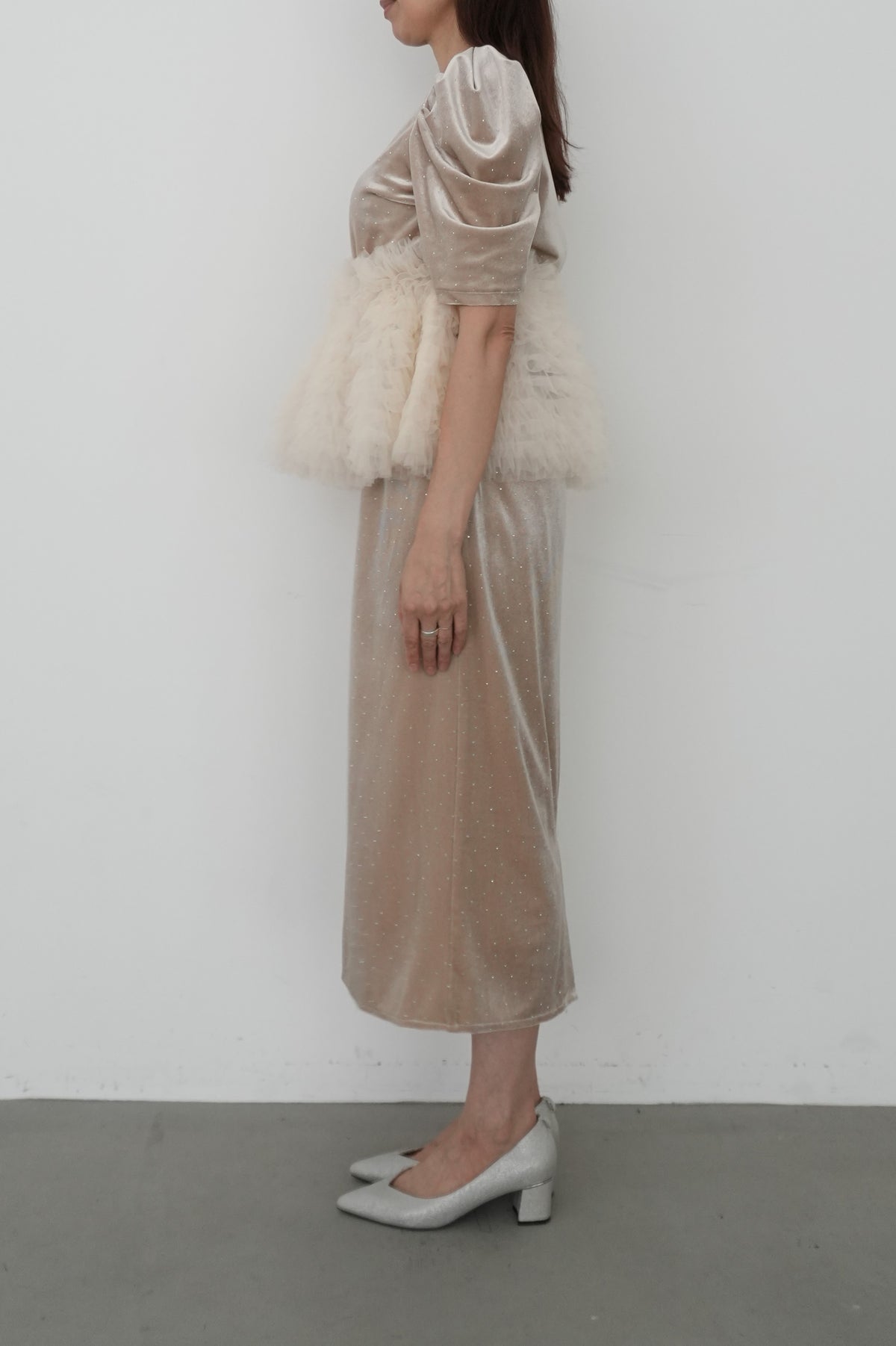 model:164cm size:S color:ベージュ