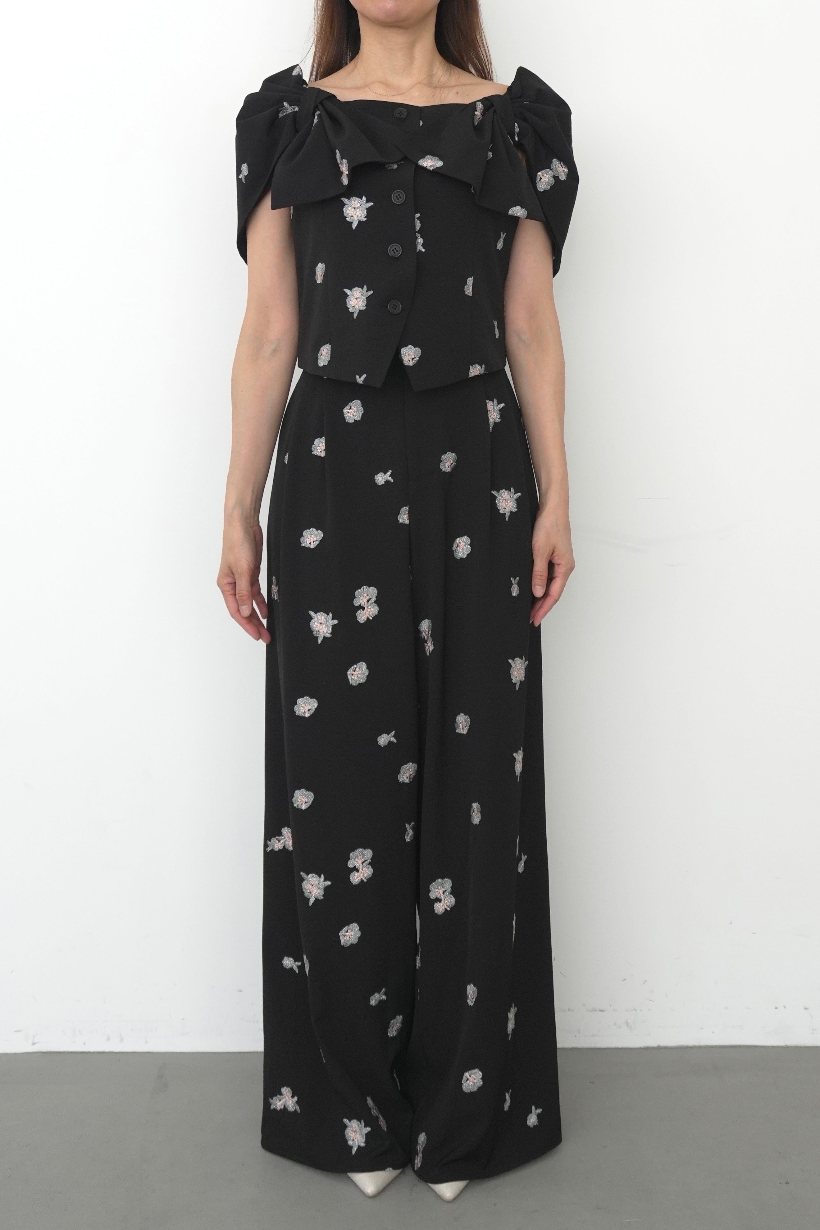 model:164cm size:L color:ブラック