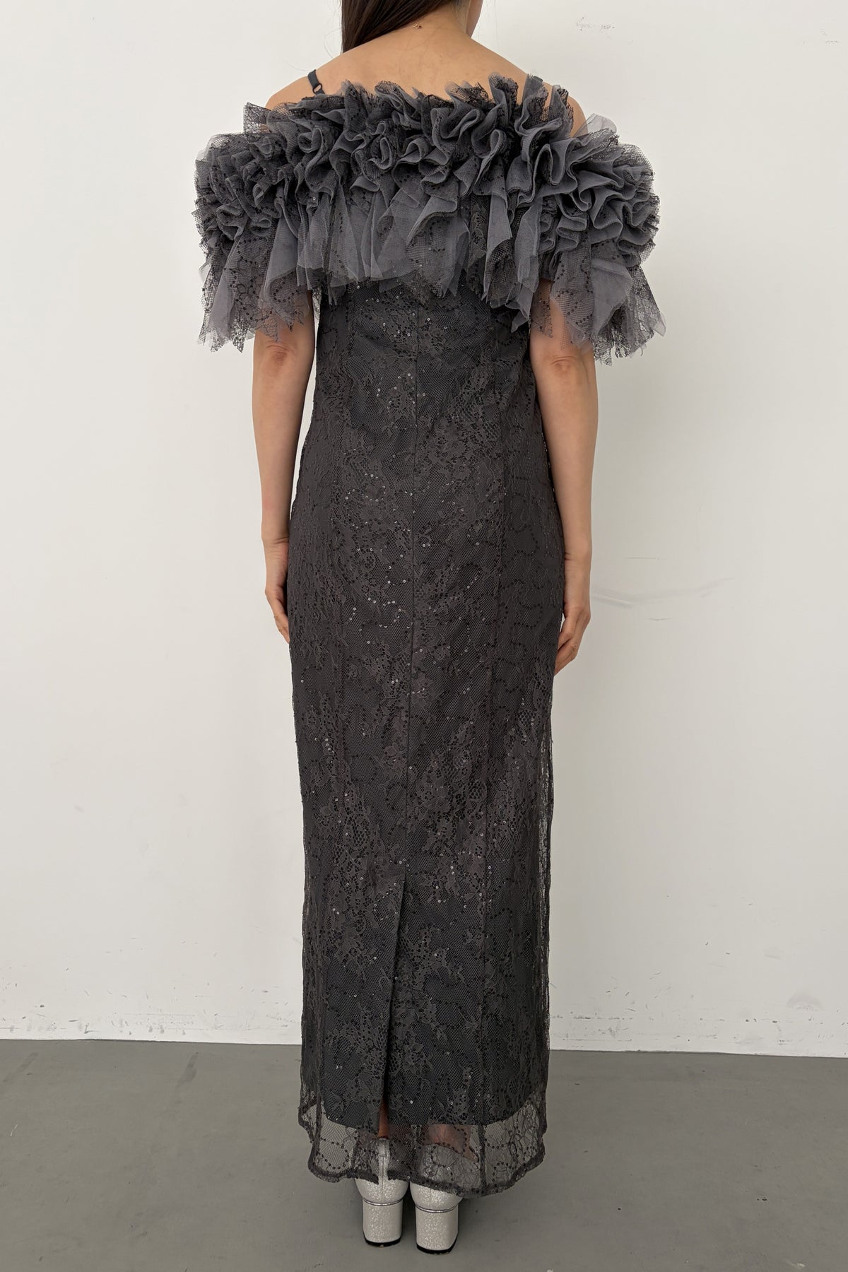 model:164cm size:M color:チャコール