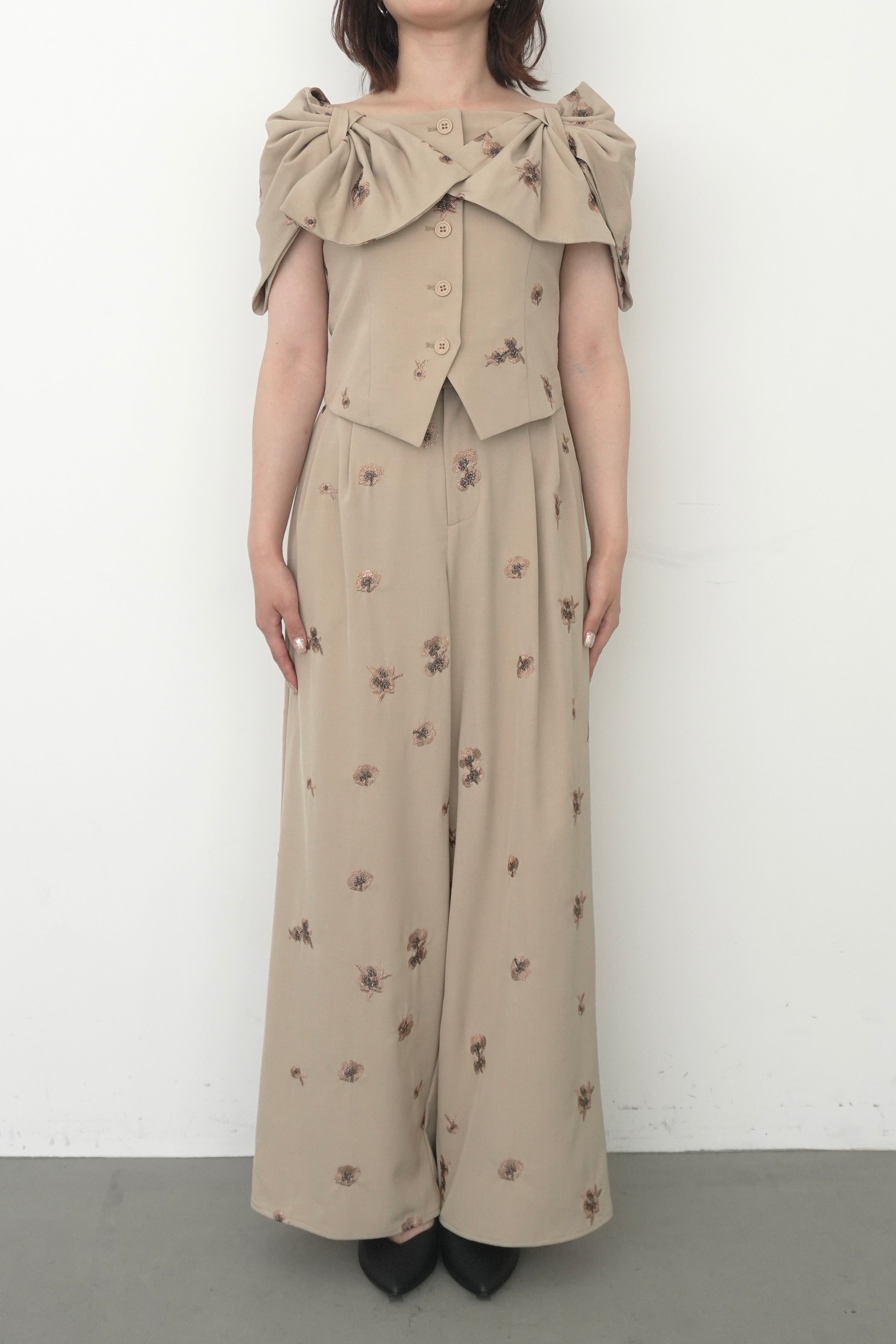 model:153cm size:S color:ベージュ