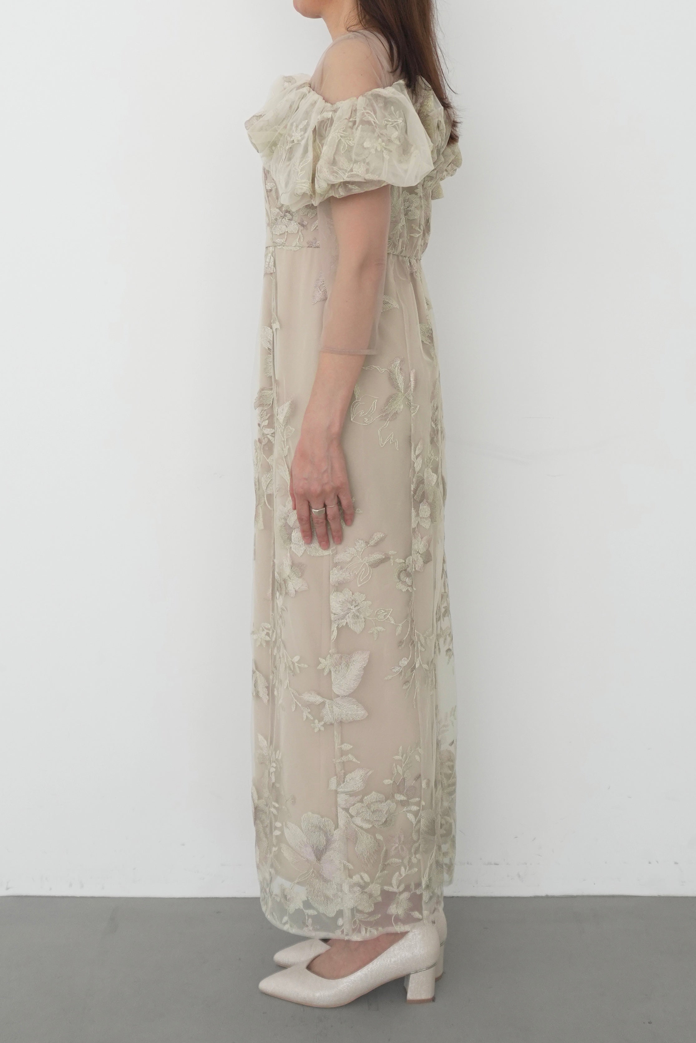 model:164cm size:L color:ベージュ