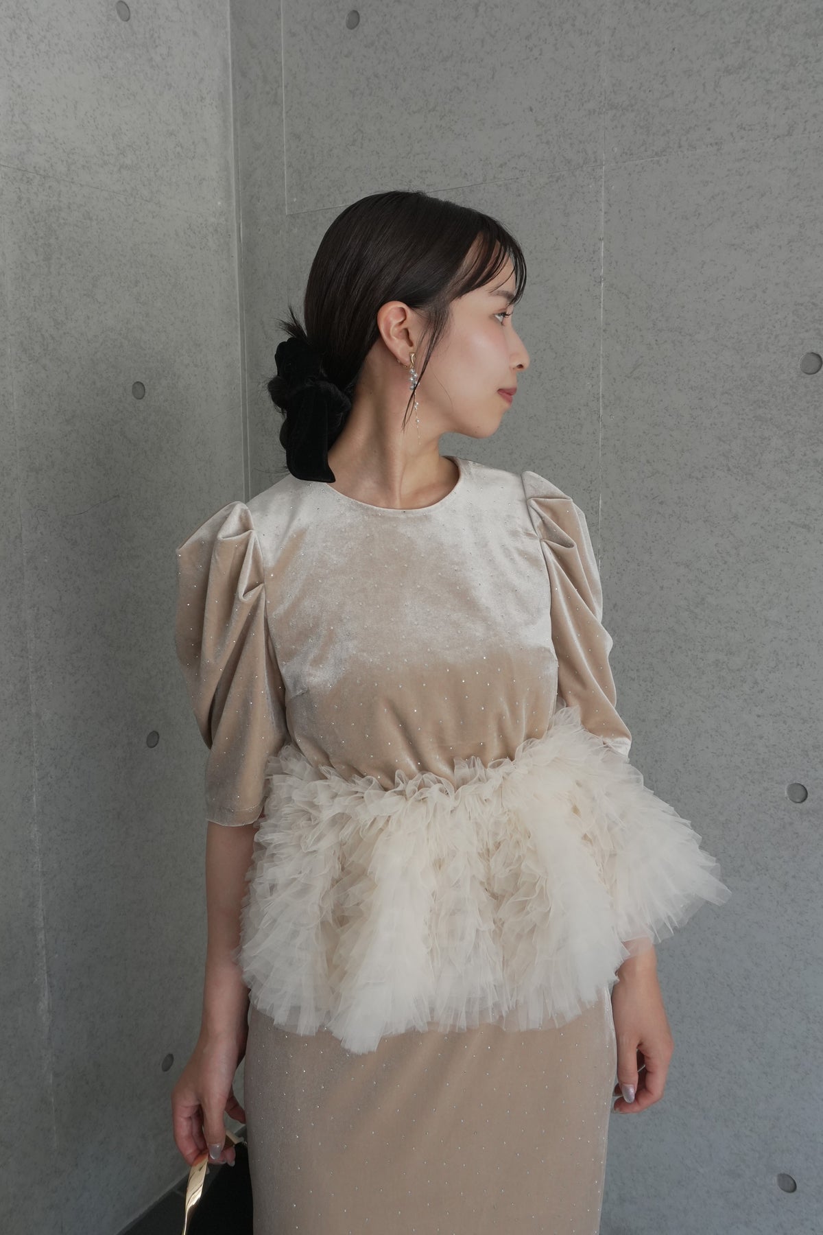 model:159cm color:ベージュ