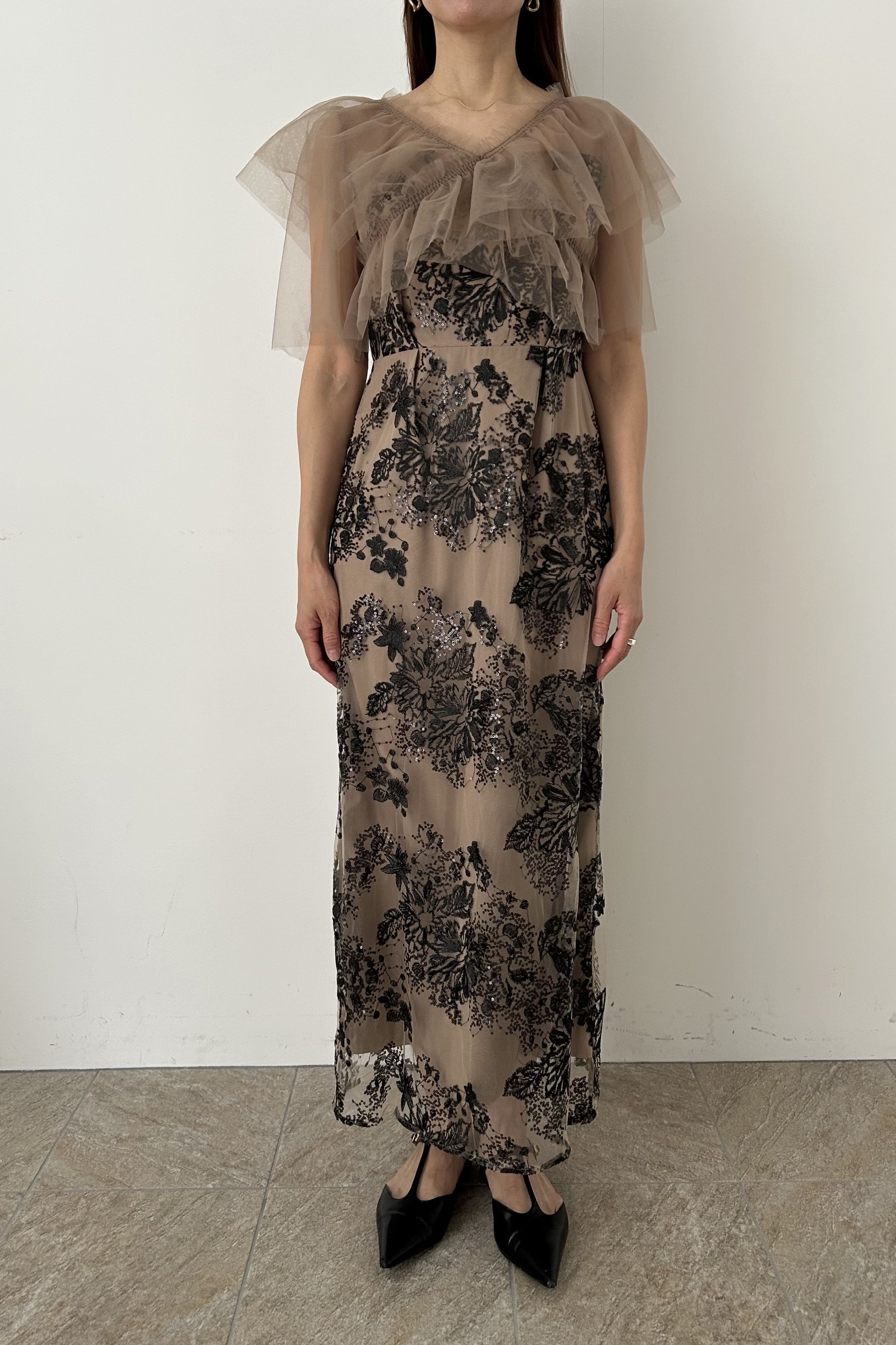 model:164cm size:L color:ベージュ