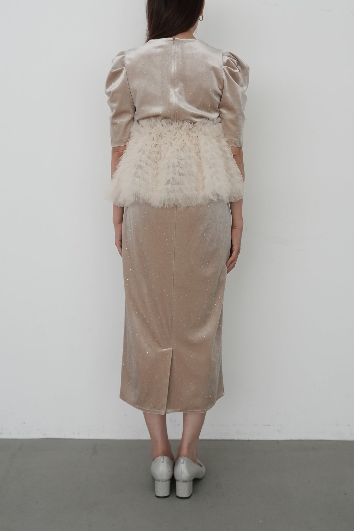 model:164cm size:S color:ベージュ