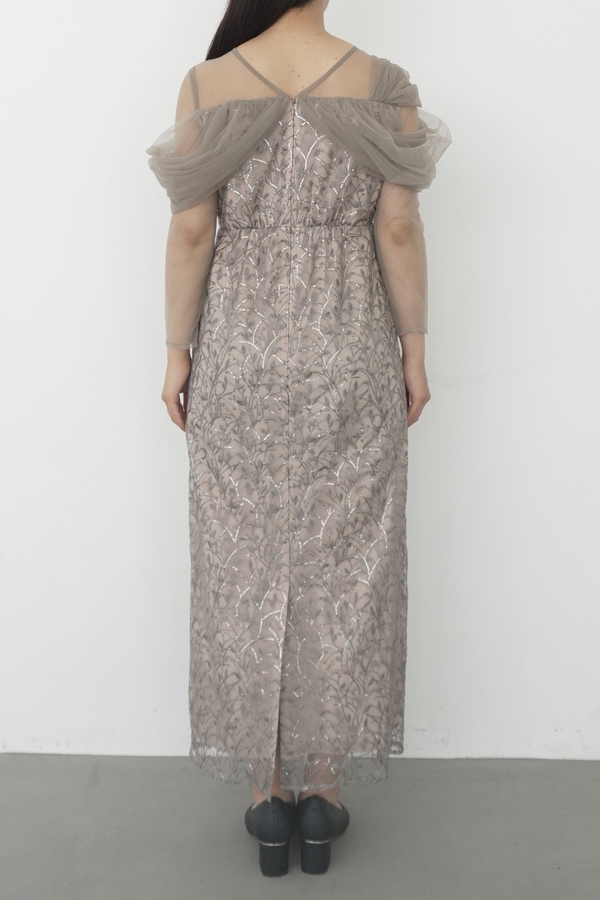 model:159cm size:M color:ベージュ
