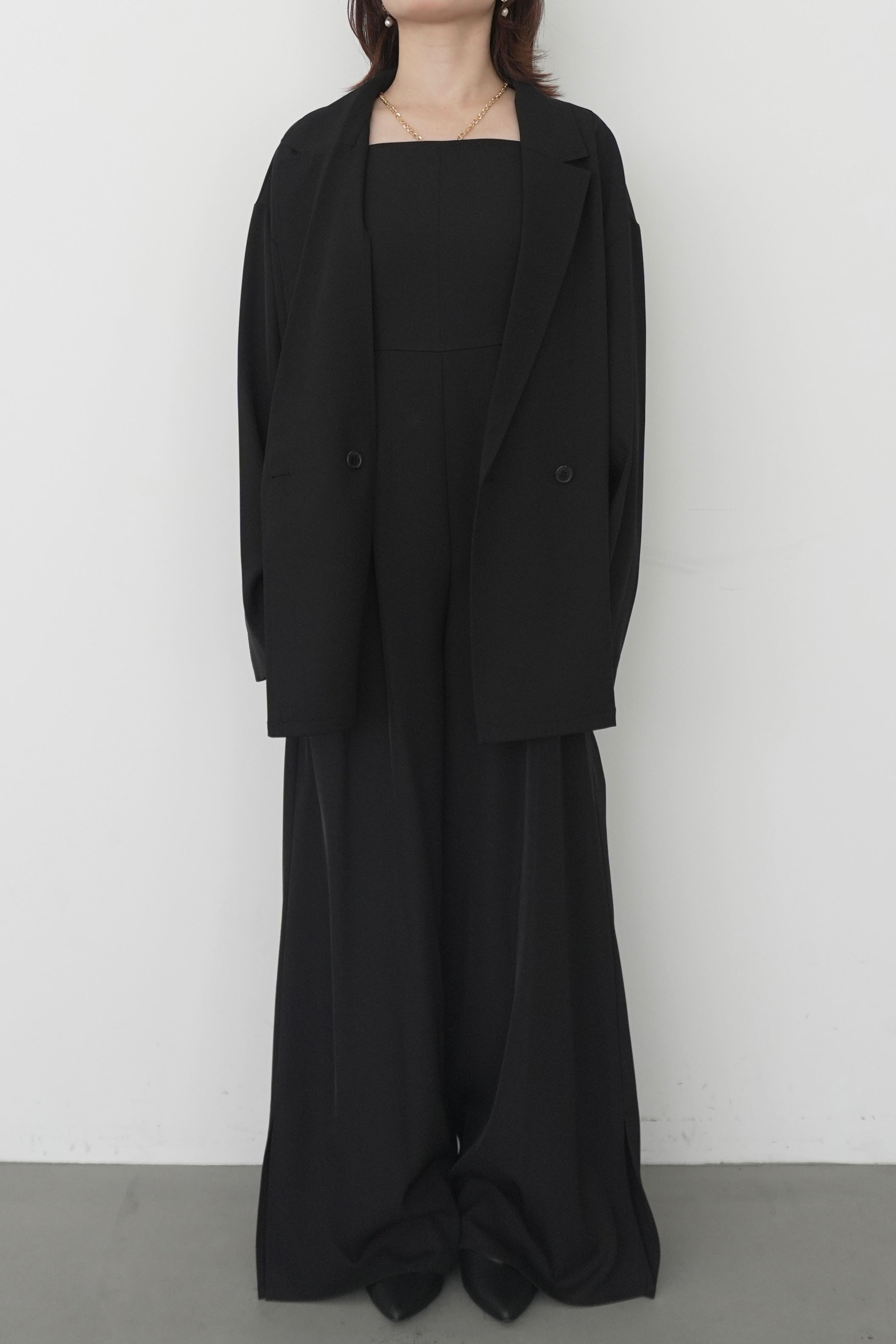 153cm/骨格ストレート　Lサイズ/ブラック着用 ヒール5.2cm