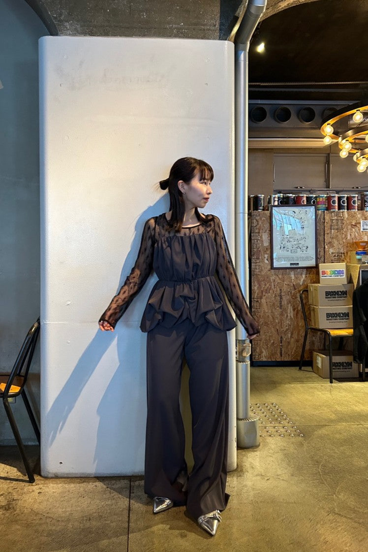 159cm/骨格ウェーブ　Lサイズ/チャコール着用