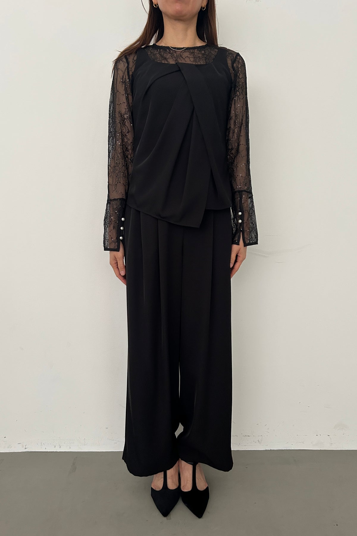 model:164cm size:S color:ブラック