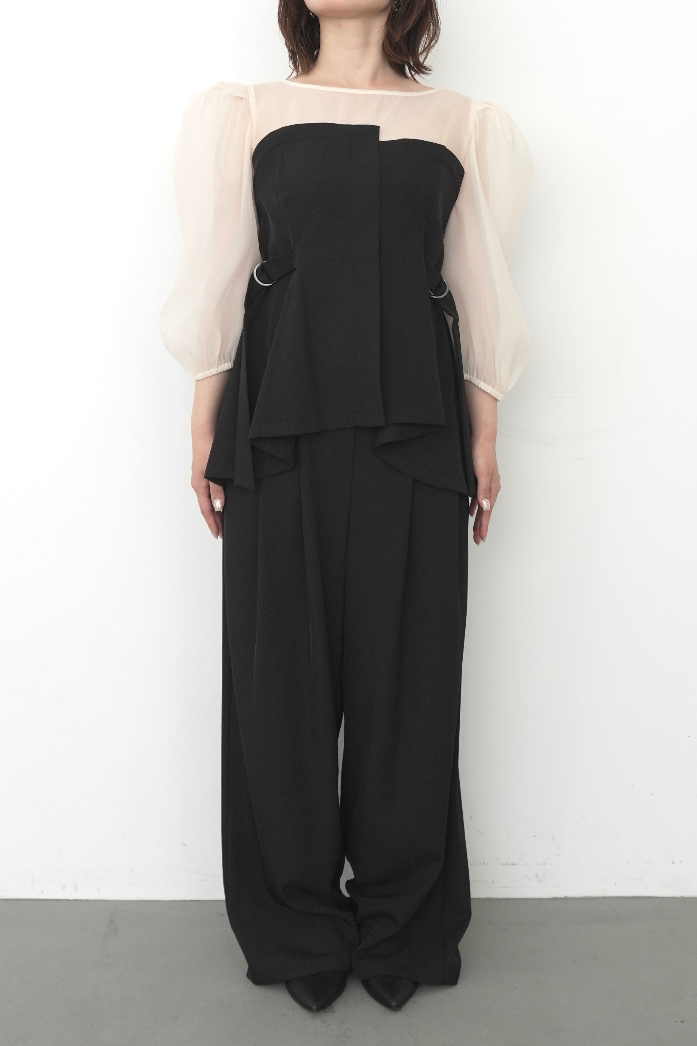 153cm/骨格ストレート　Mサイズ/ブラック×ベージュ着用 ヒール5.2cm