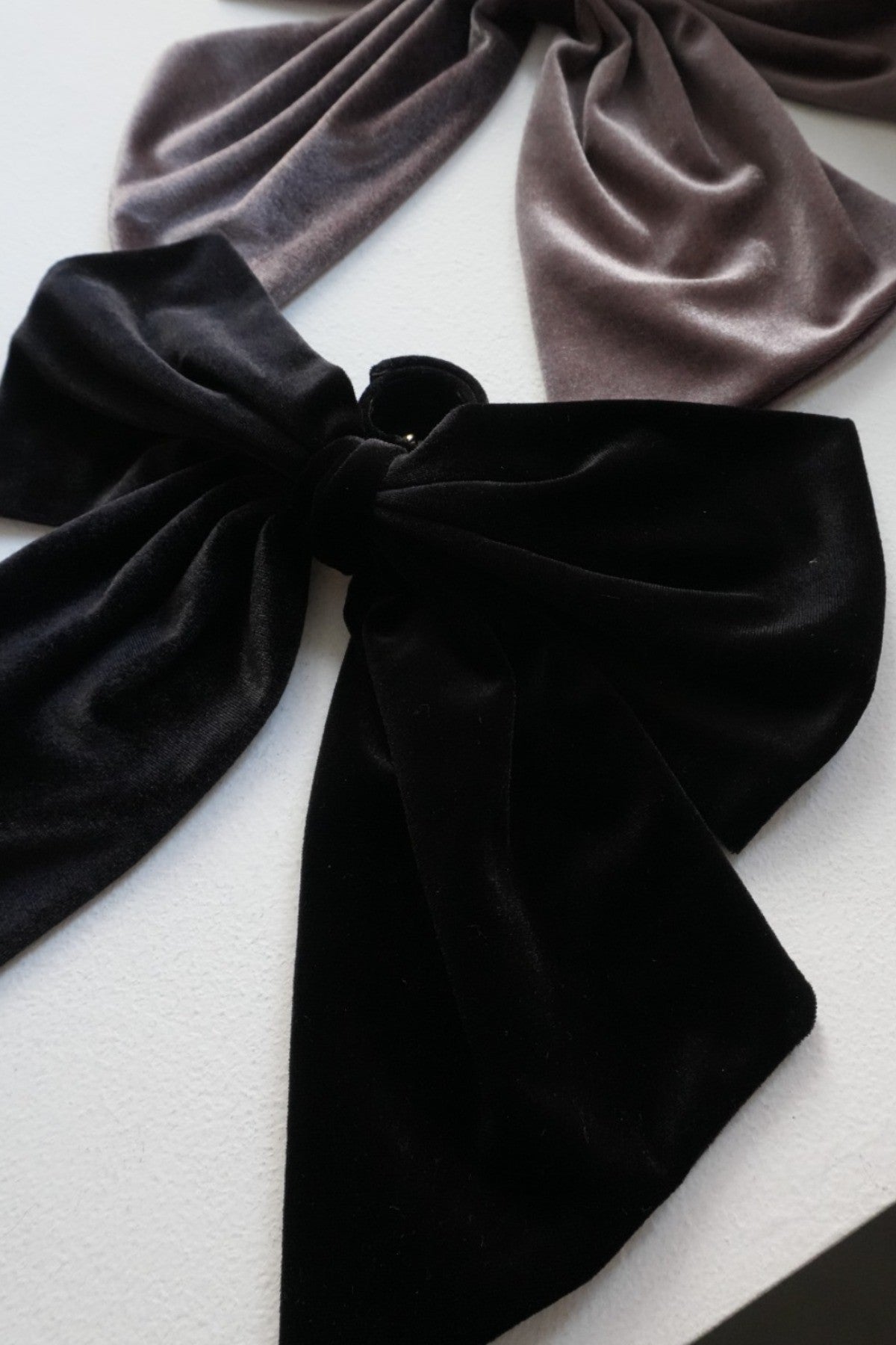 1021 Velour ribbon hair hook