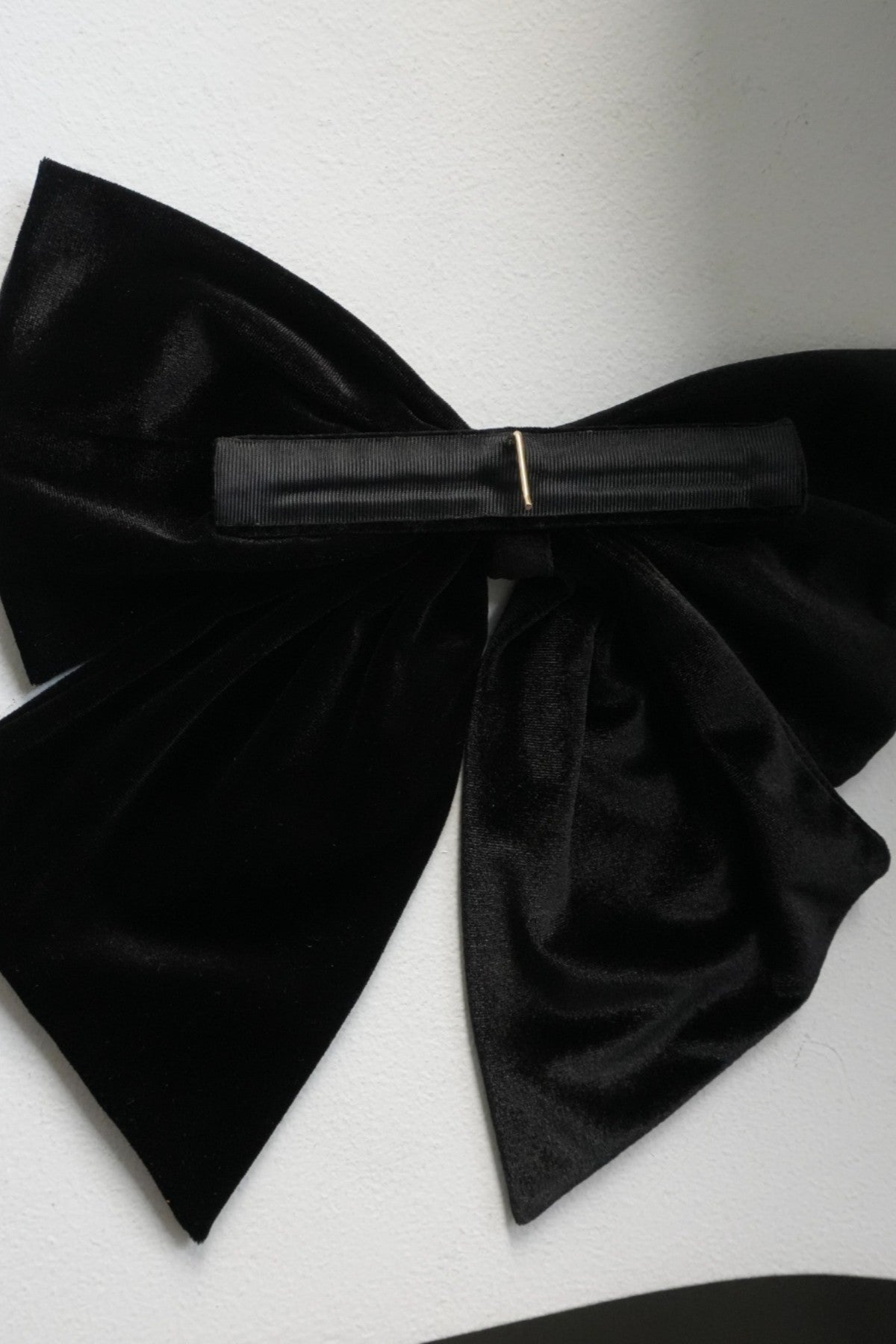 1021 Velour ribbon hair hook