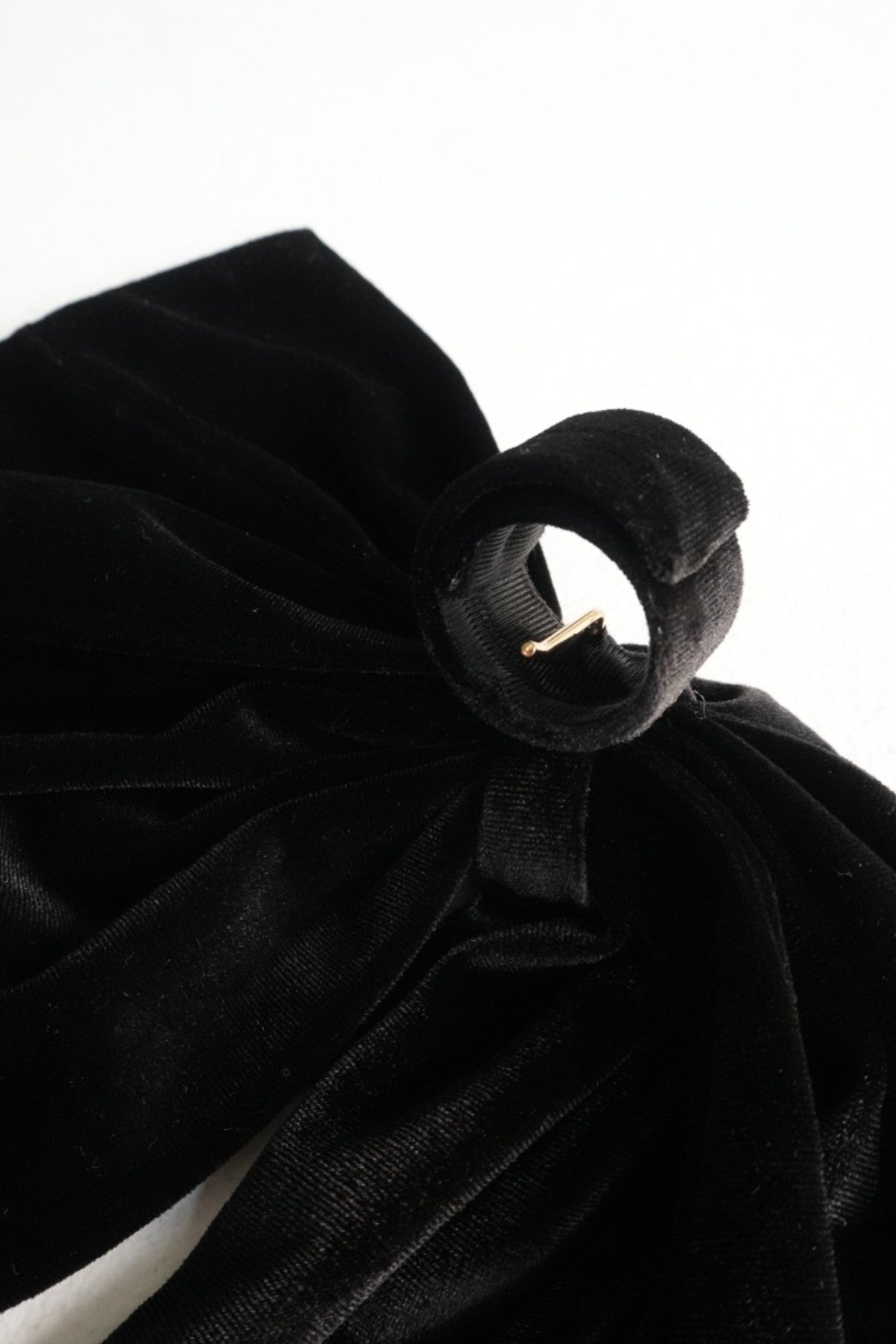 1021 Velour ribbon hair hook