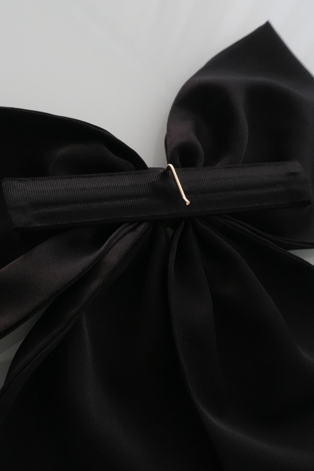 1022 Satin ribbon hair hook