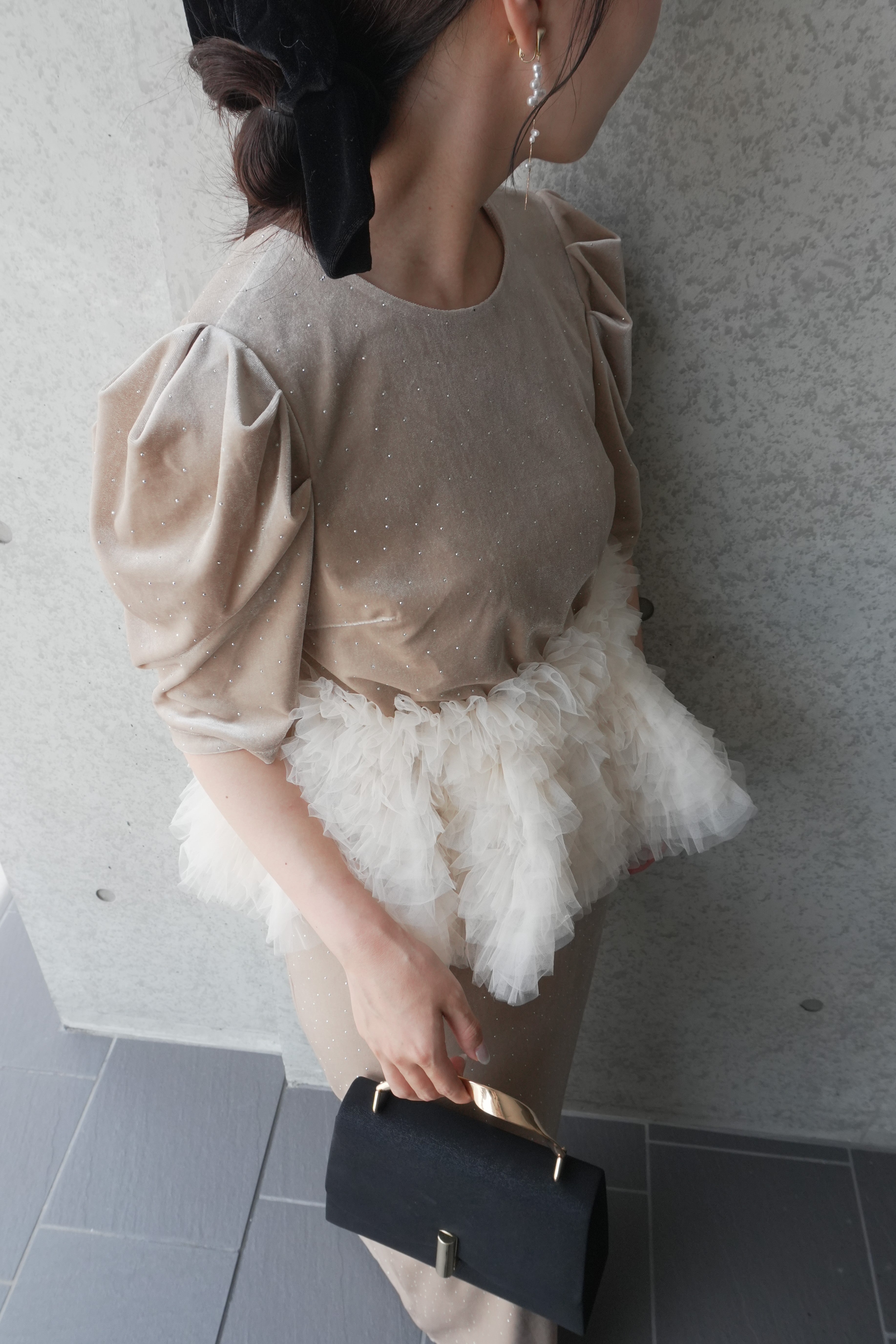 model:159cm color:ベージュ