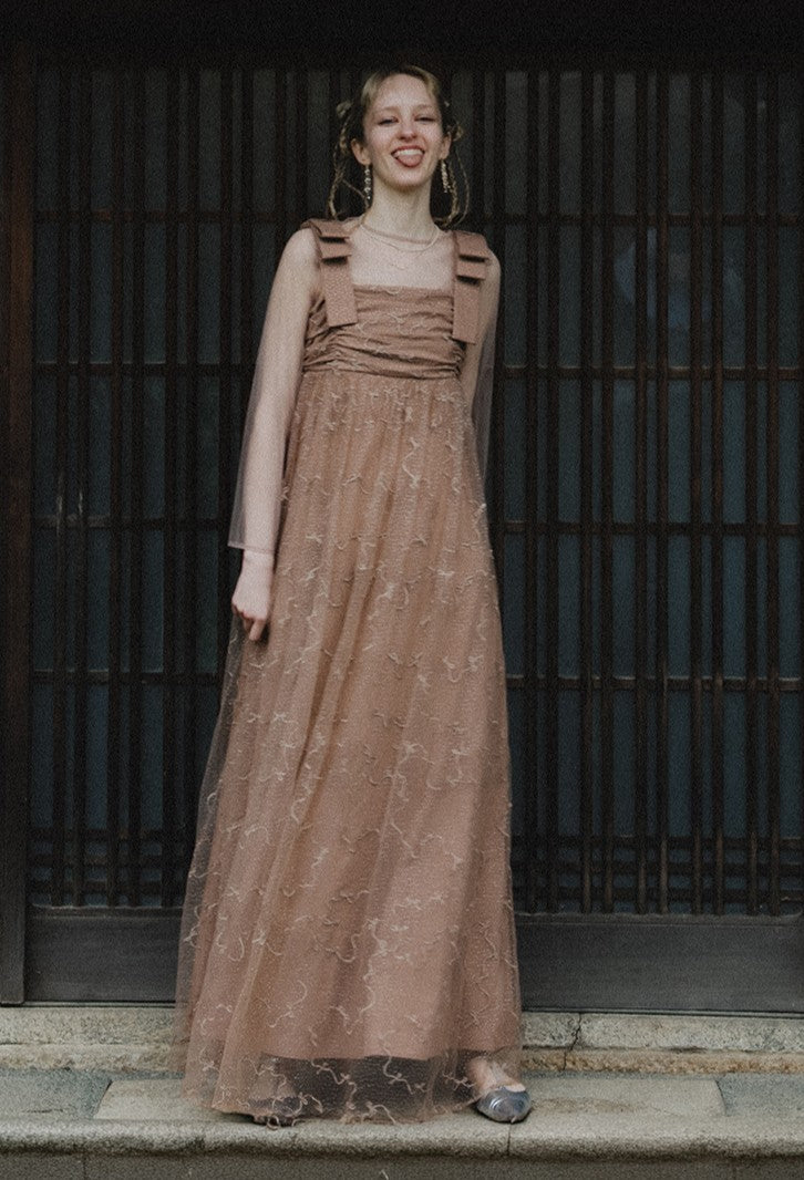 1113 Ribbon tulle dress