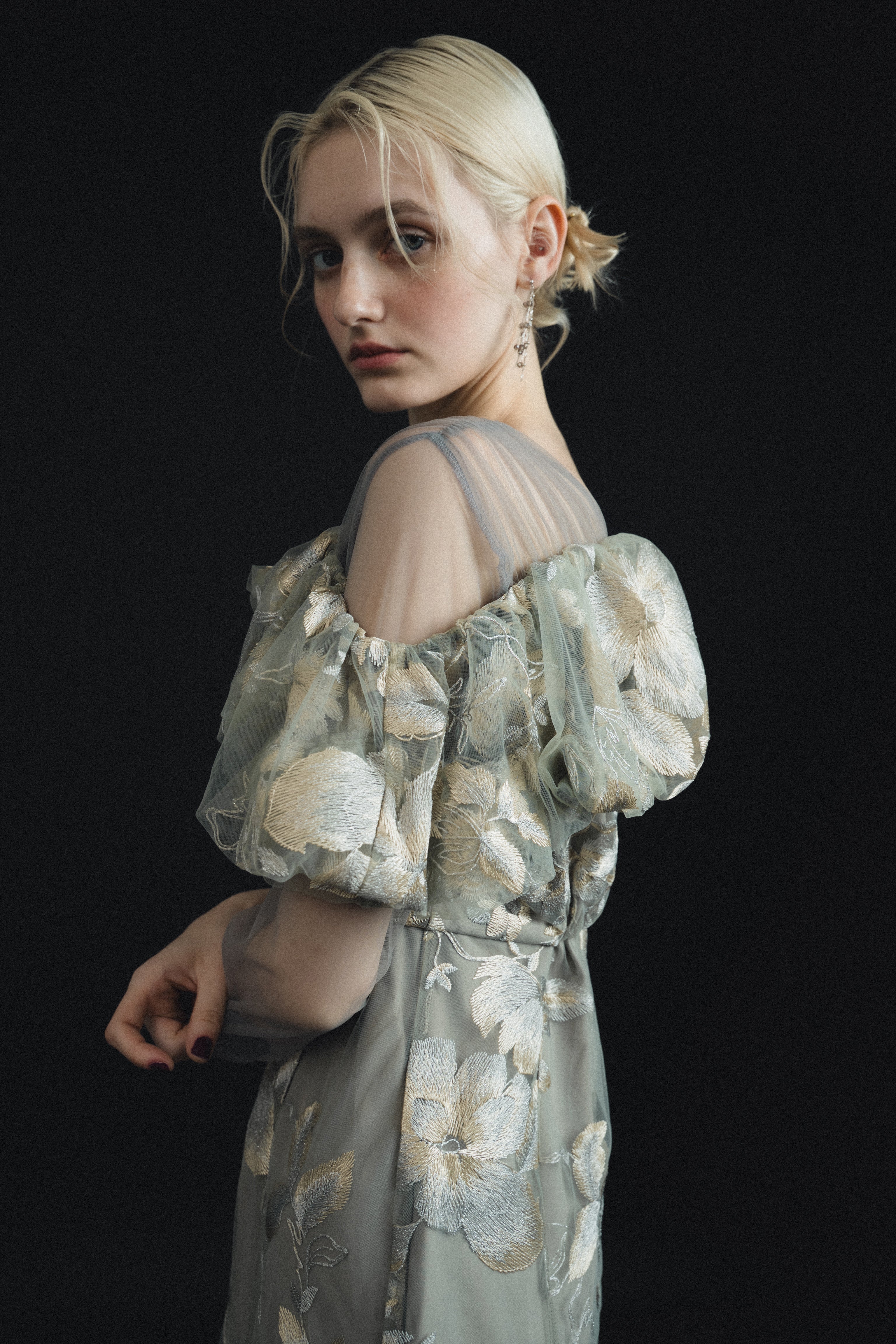 1112 Blooming flower dress