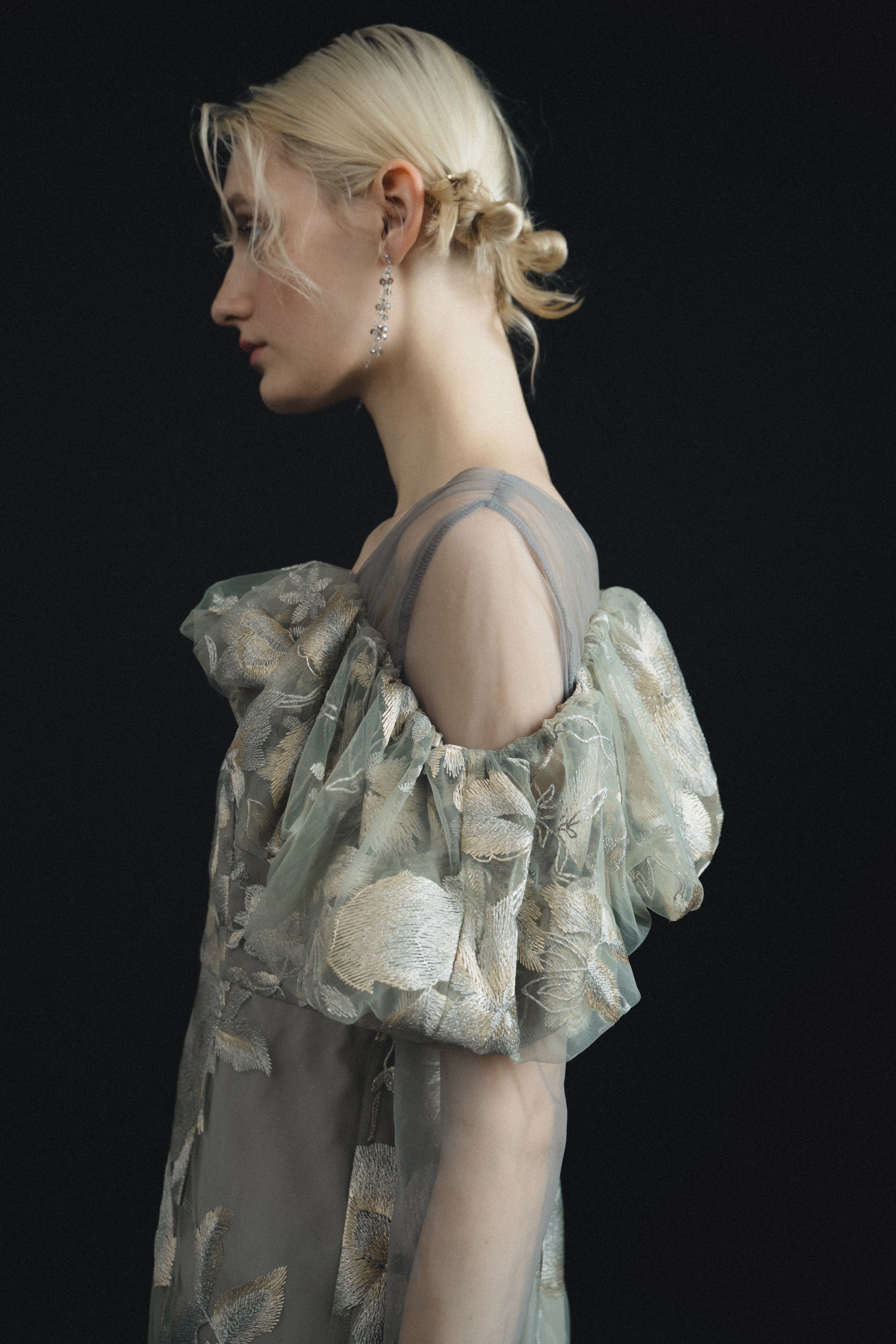 1112 Blooming flower dress