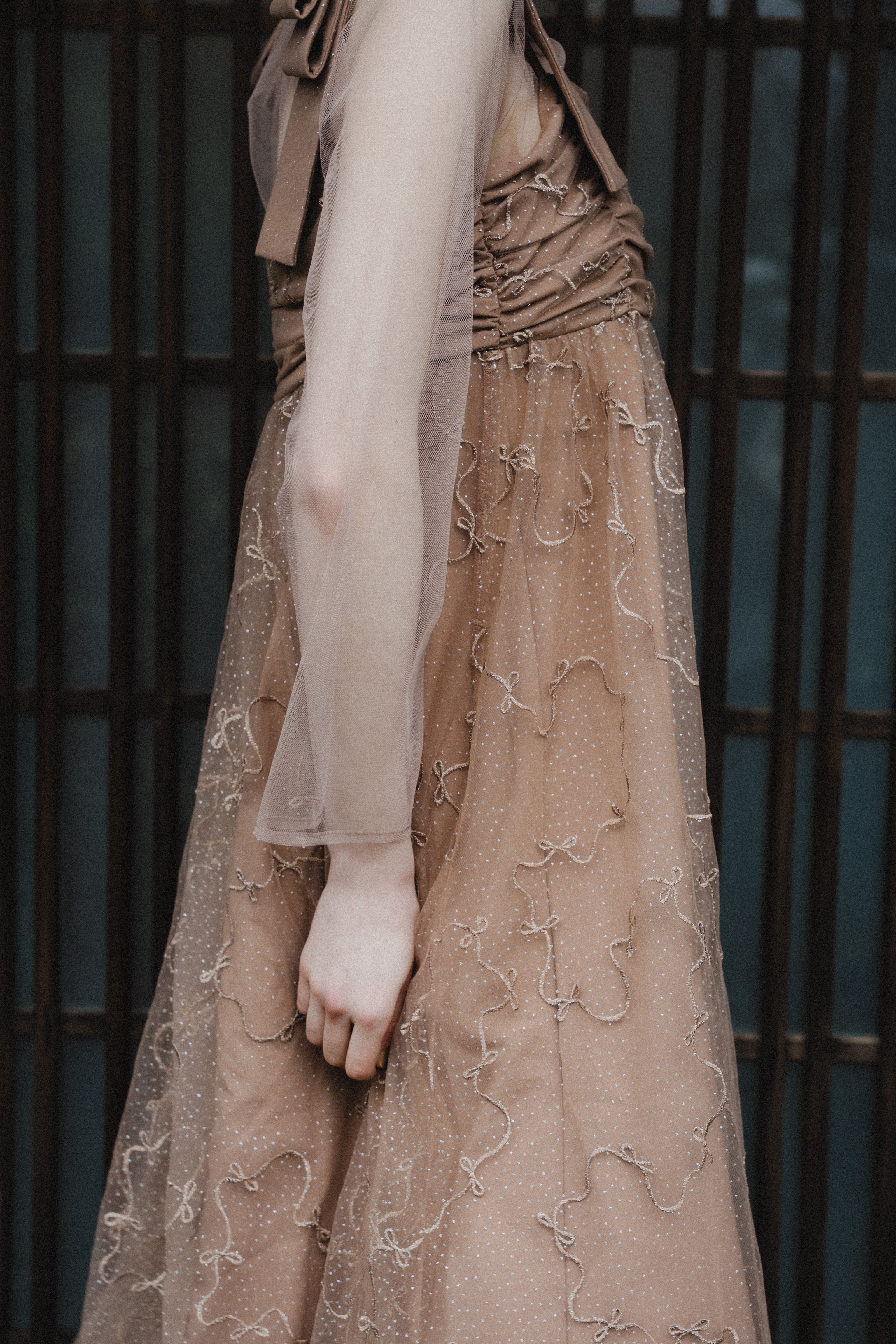 1113 Ribbon tulle dress