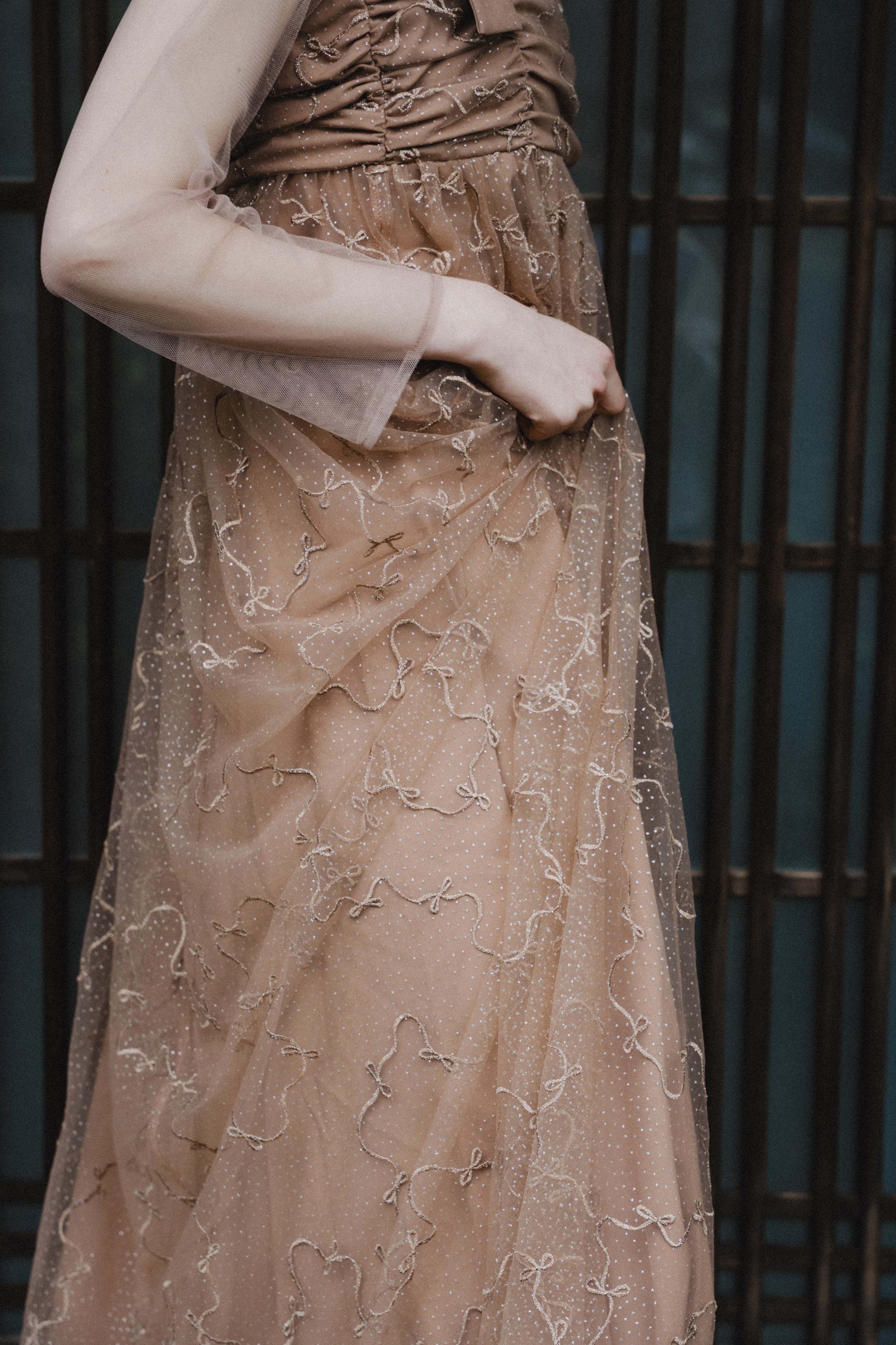 1113 Ribbon tulle dress