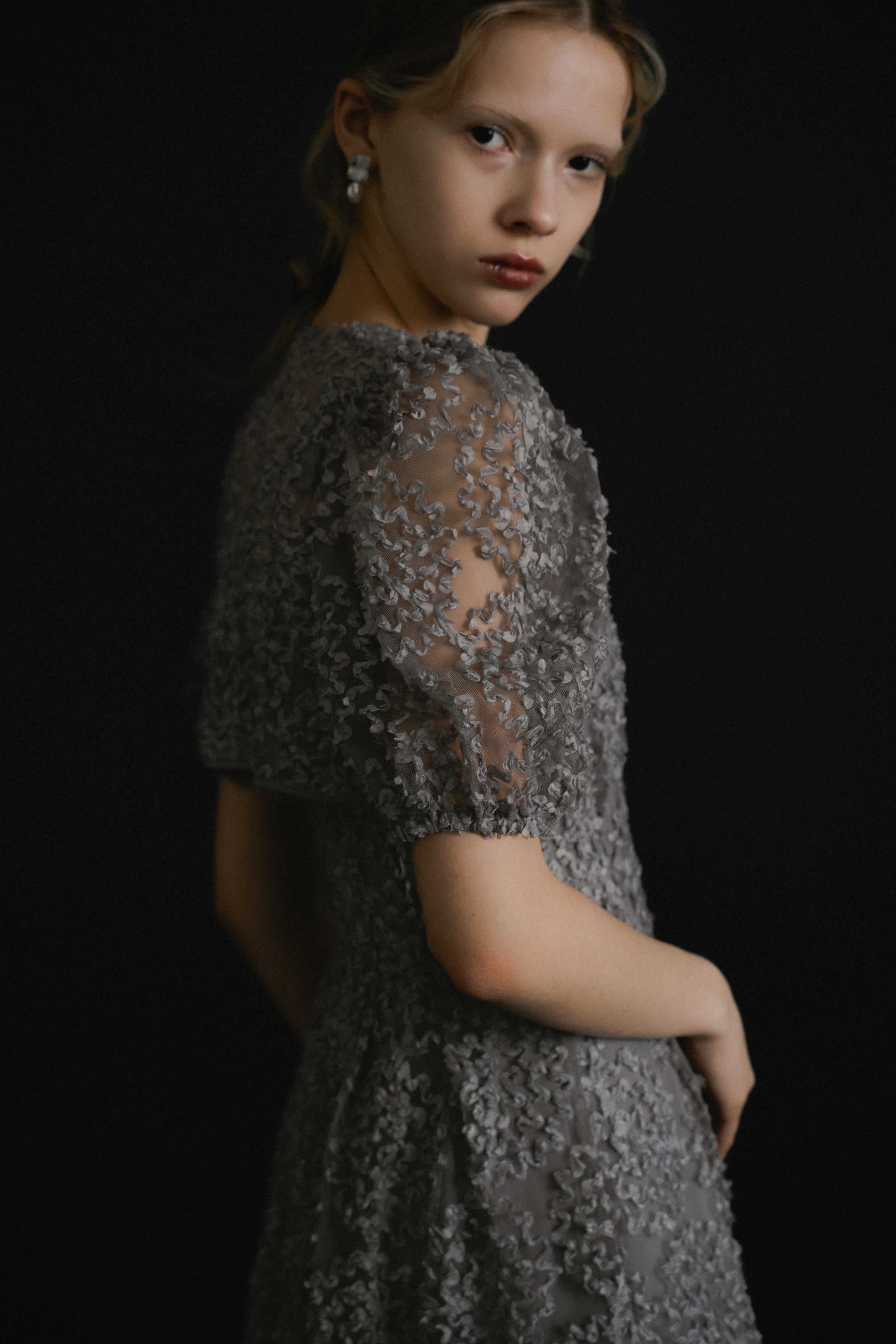 1056 Bloom noir dress