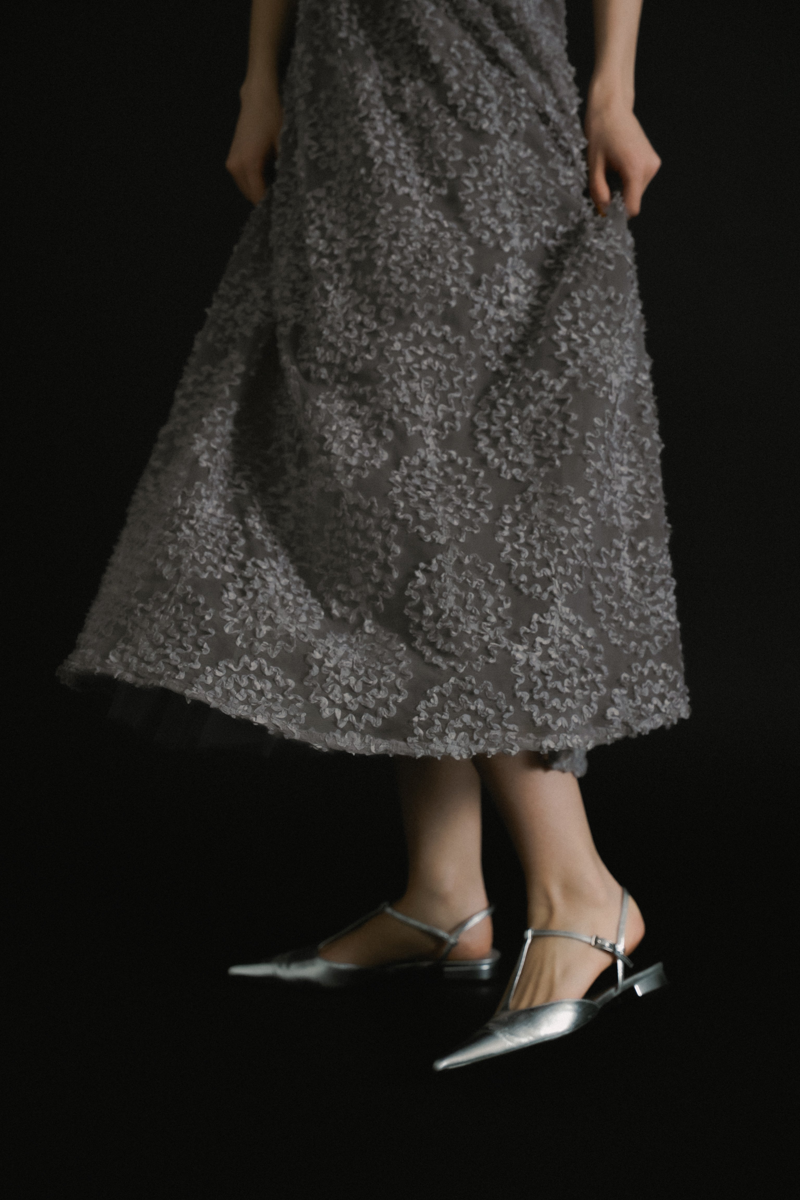 1056 Bloom noir dress
