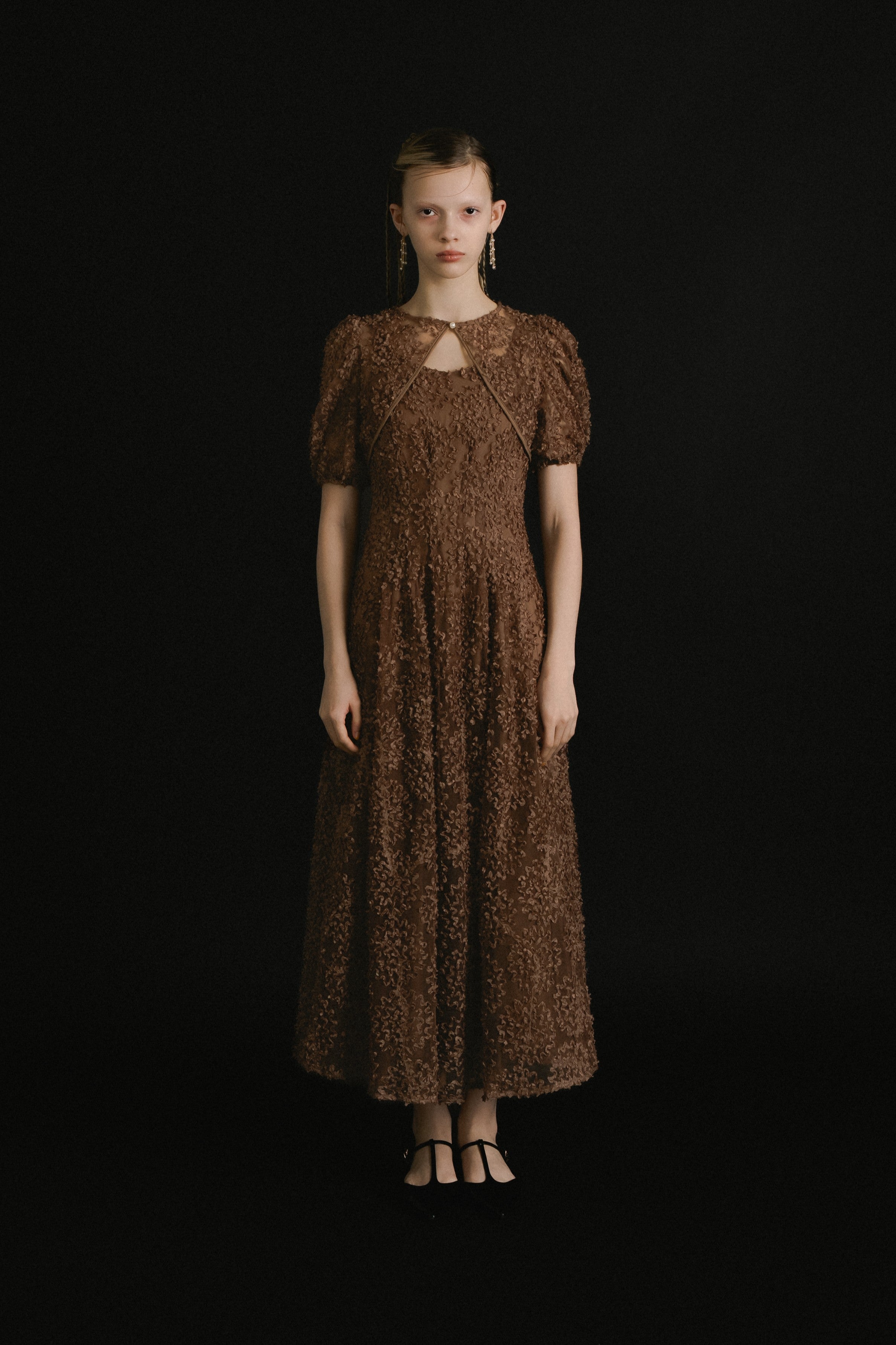 et.UNiVER │1056 Bloom noir dress – et.UNiVER │ 公式オンラインストア