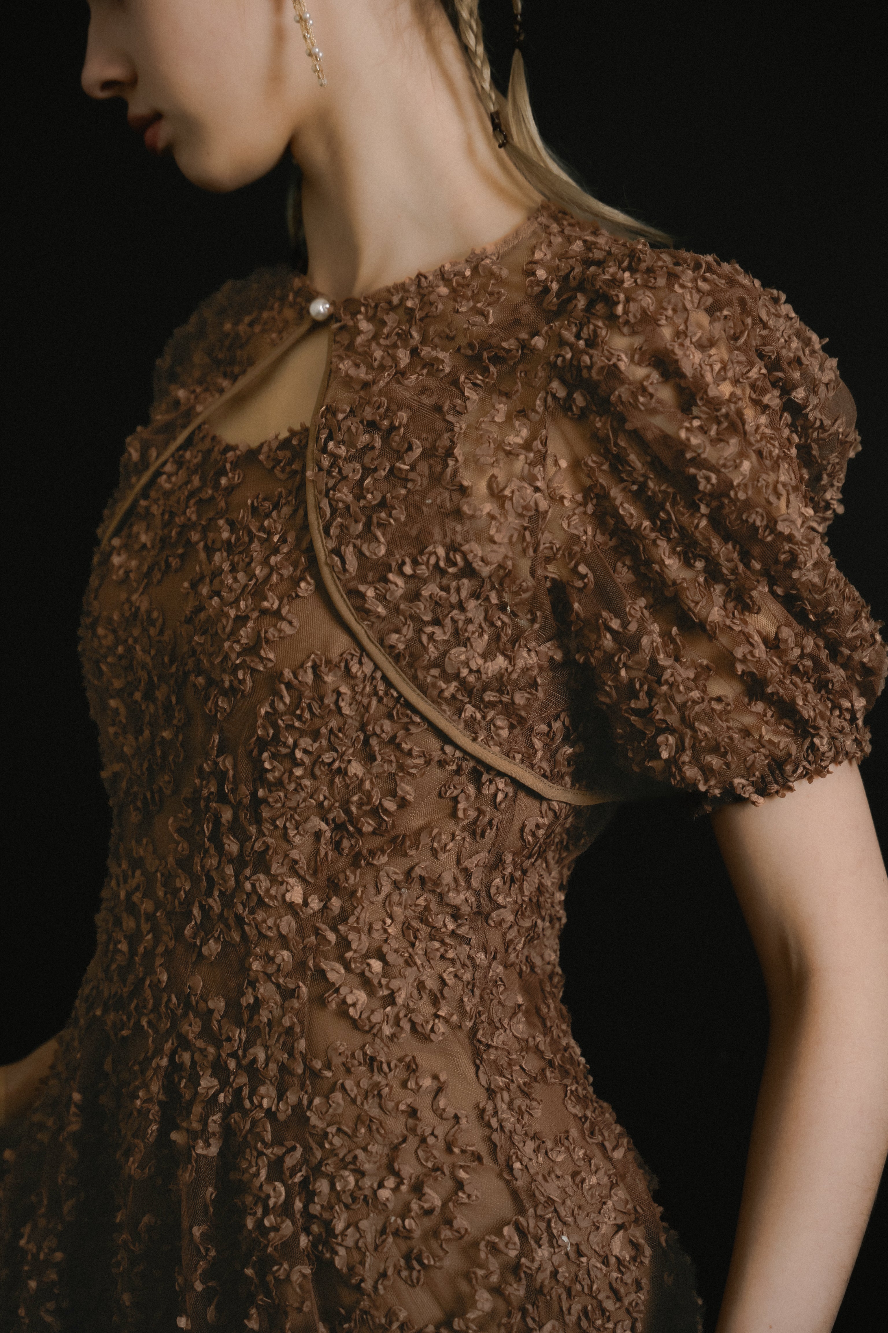 1056 Bloom noir dress