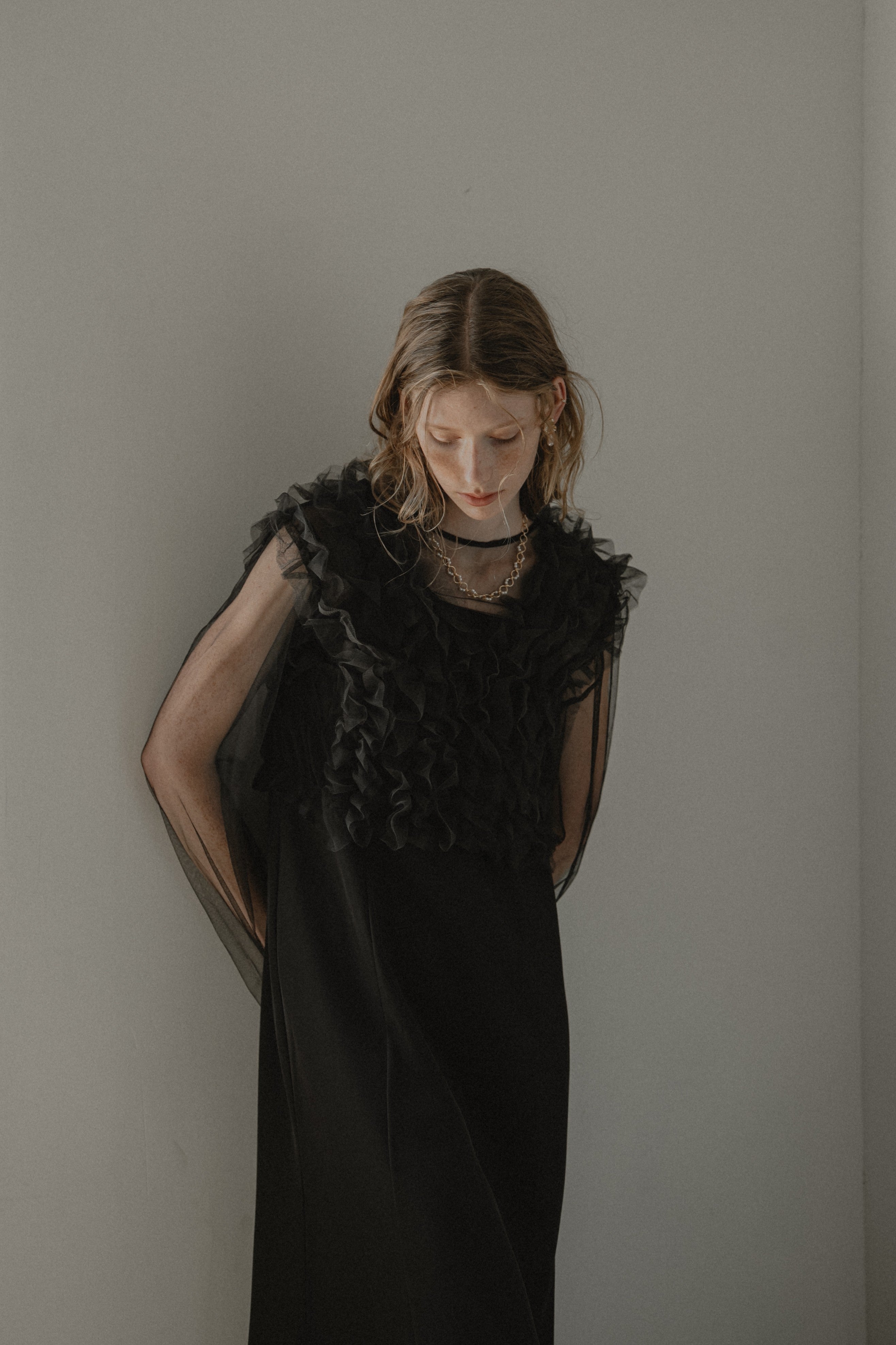et.UNiVER │913 Many way frill dress – et.UNiVER │ 公式オンライン